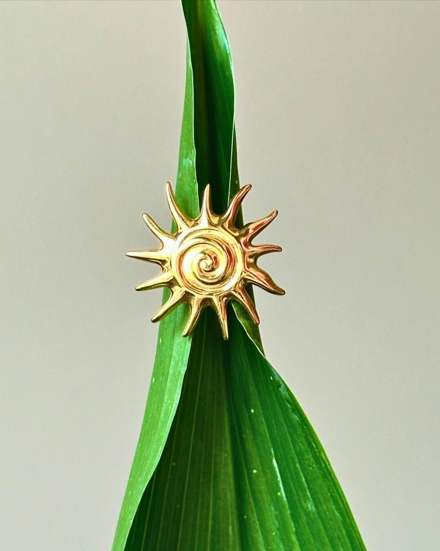 Gold_Solarflare_Ring_5