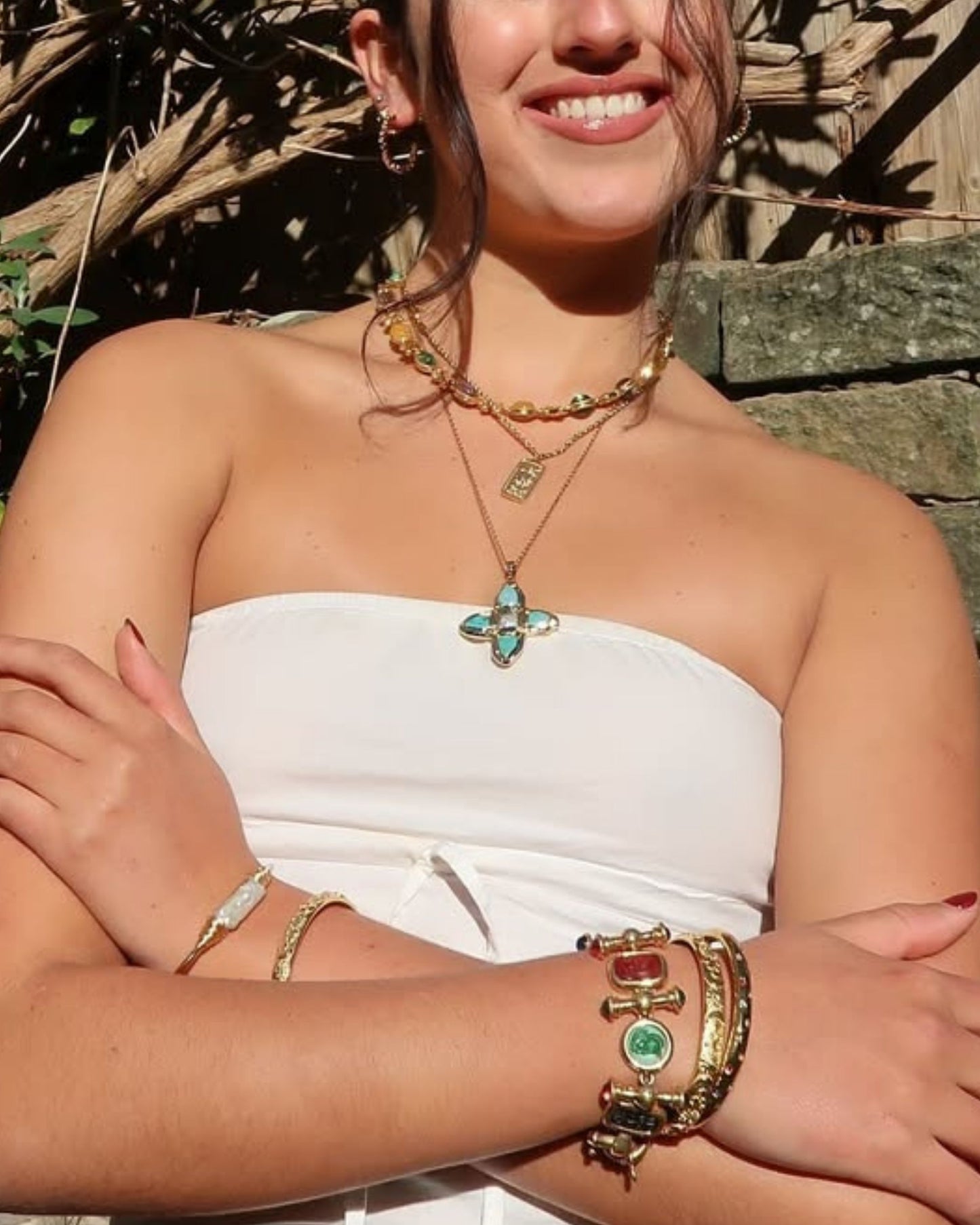 Gold_Solterra_Cross_Necklace_2
