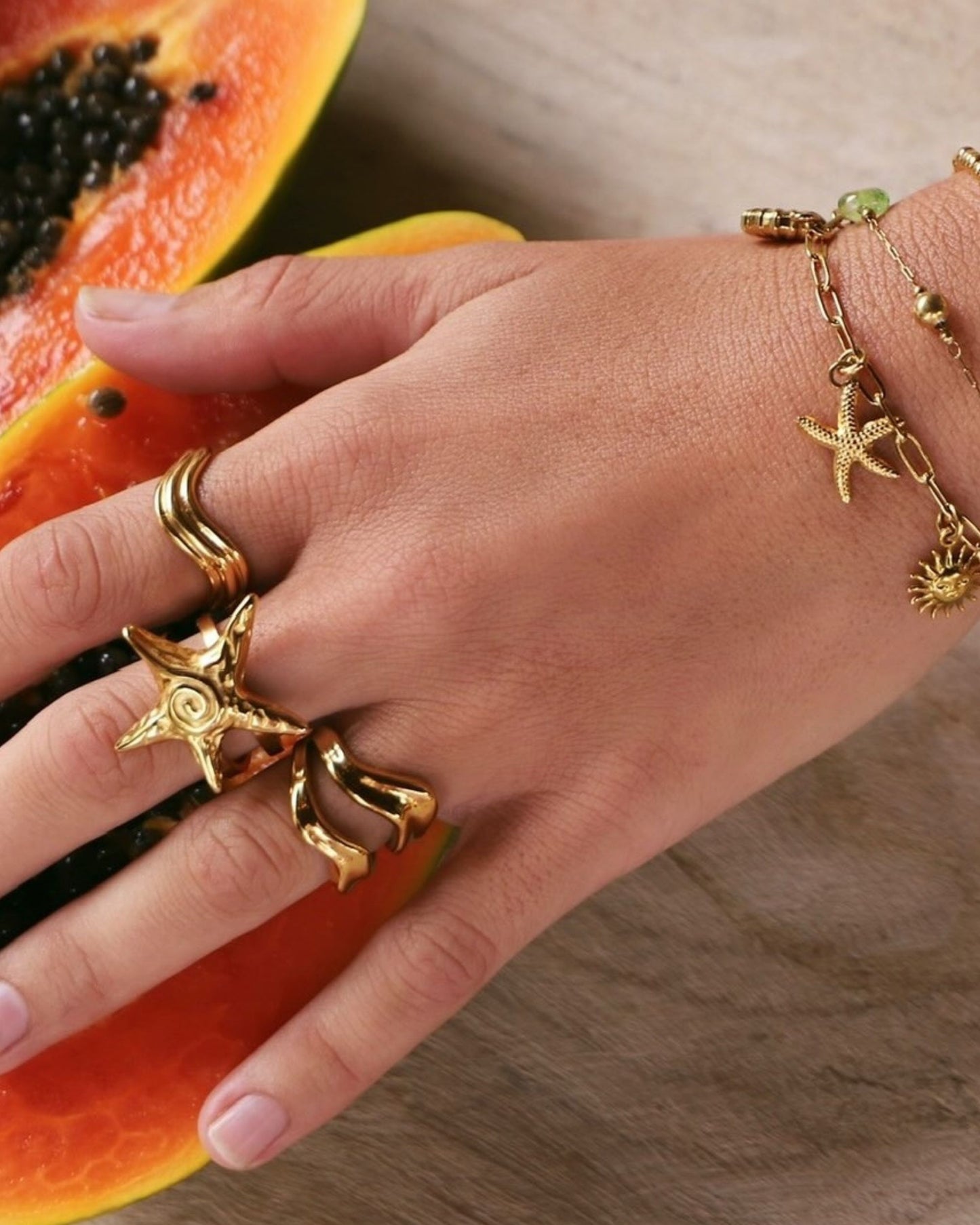 Gold_Starfish_Whirl_Ring_3