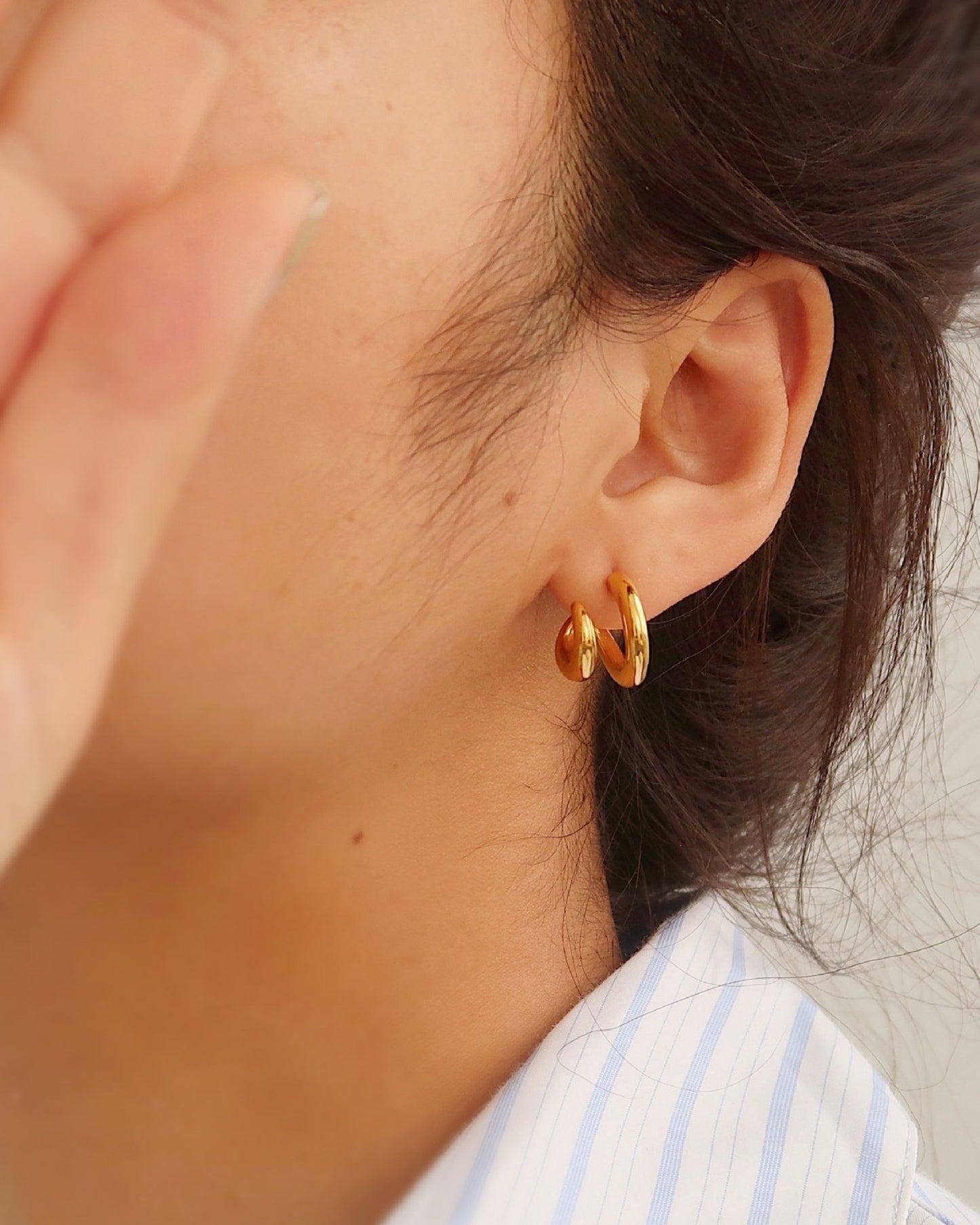 Gold_Twin_Loop_Stud_Earrings_3