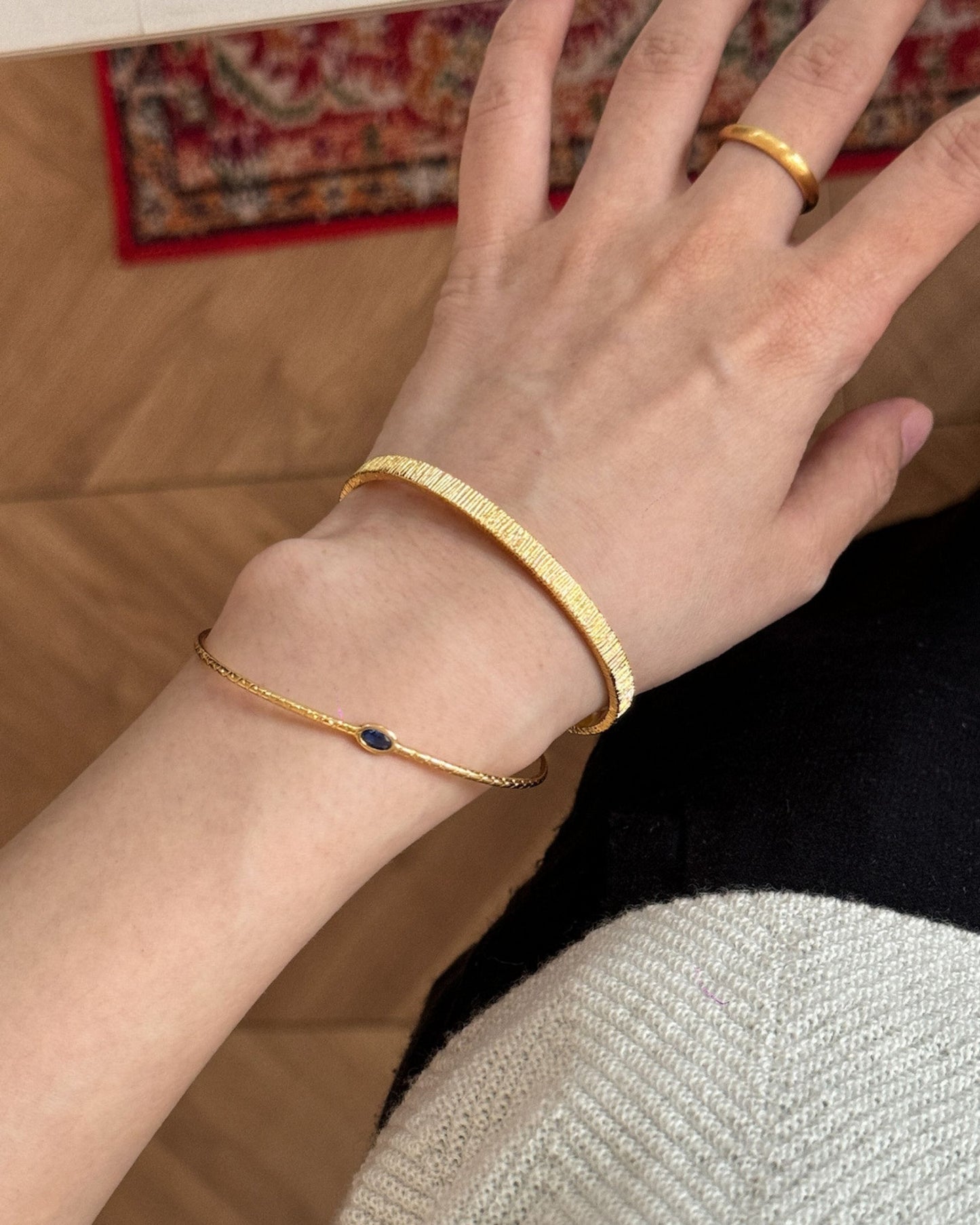Gold_Velvet_Trace_Bracelet_3