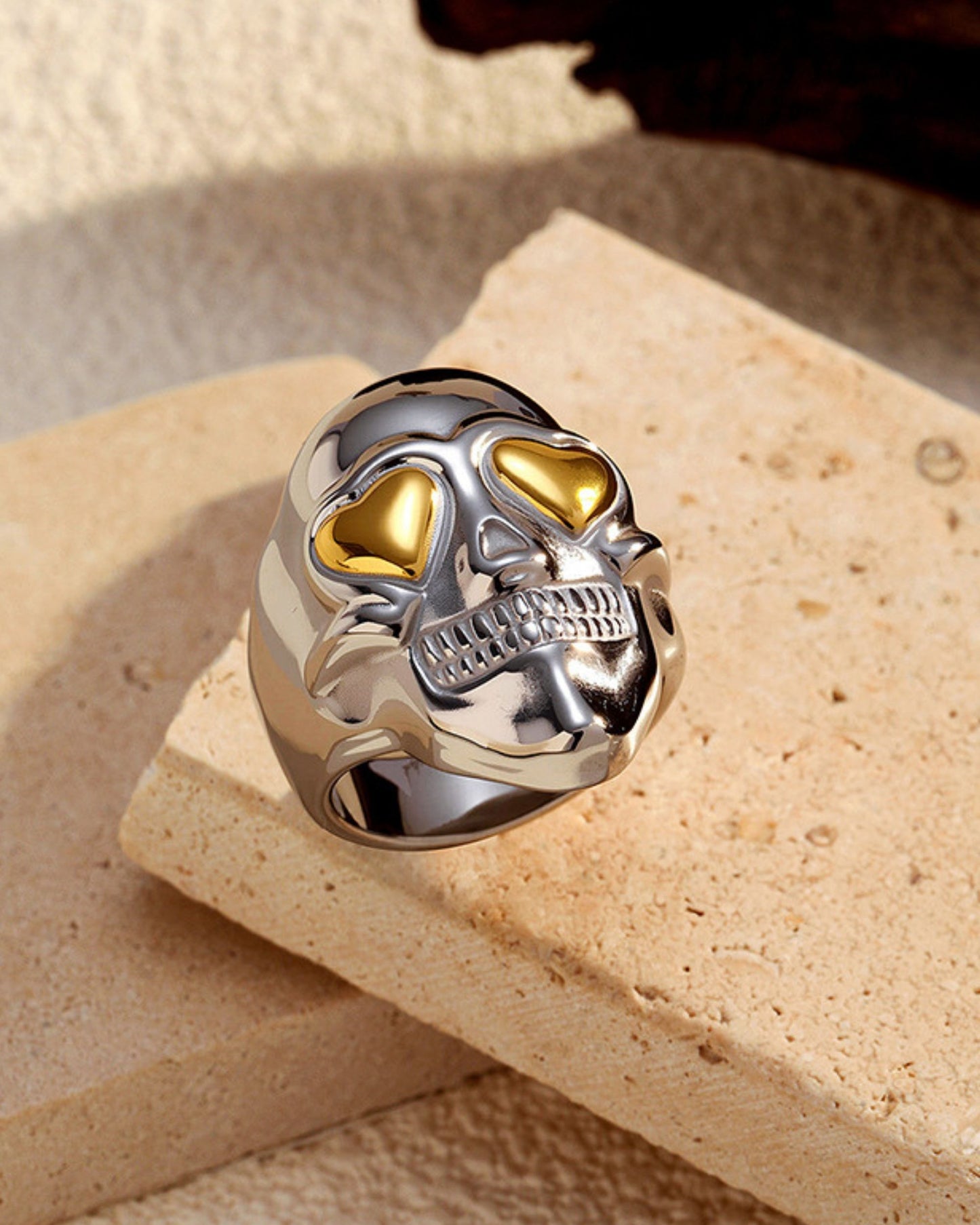 Mixed_Skull_Heart_Ring_1