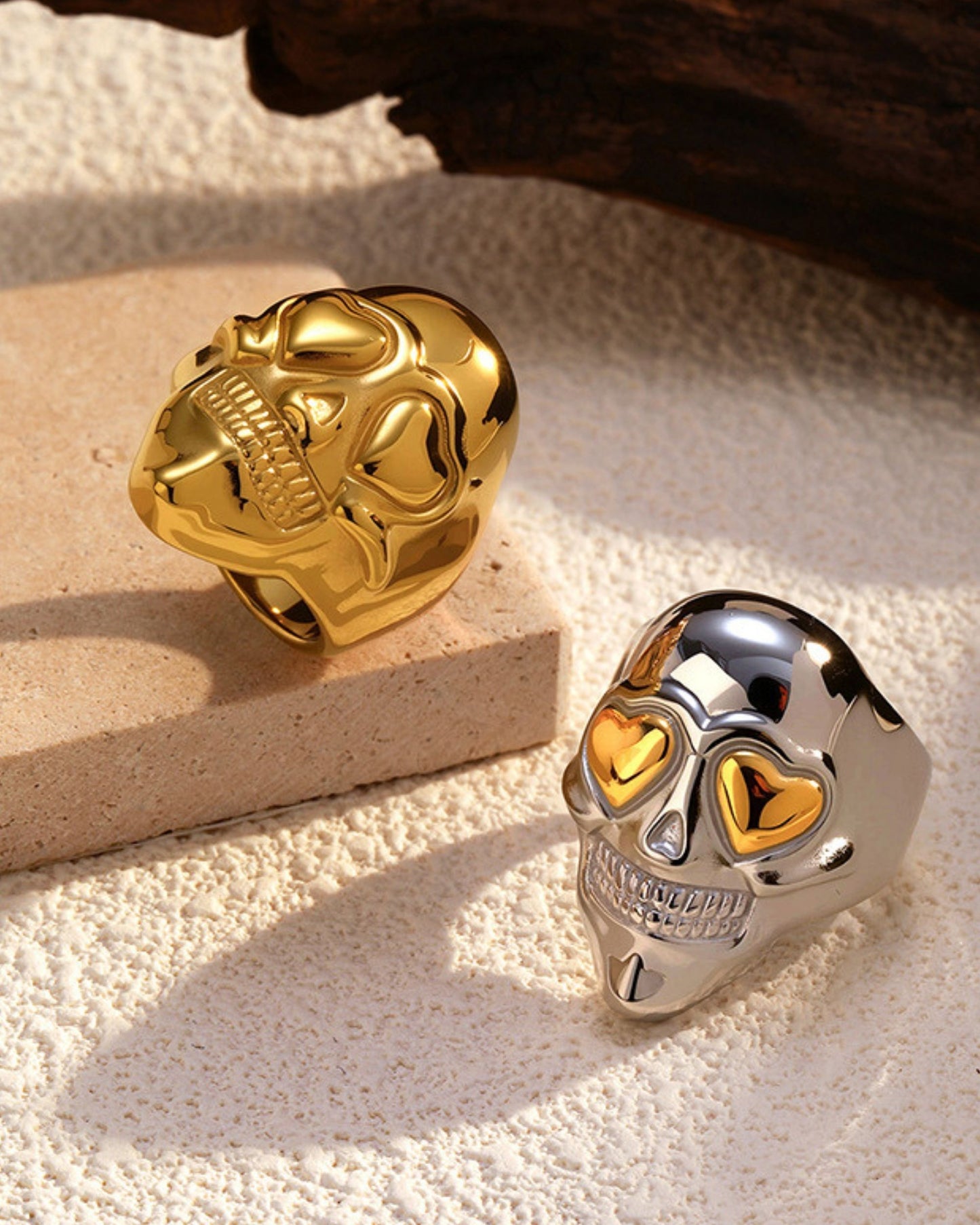 Mixed_Skull_Heart_Ring_3