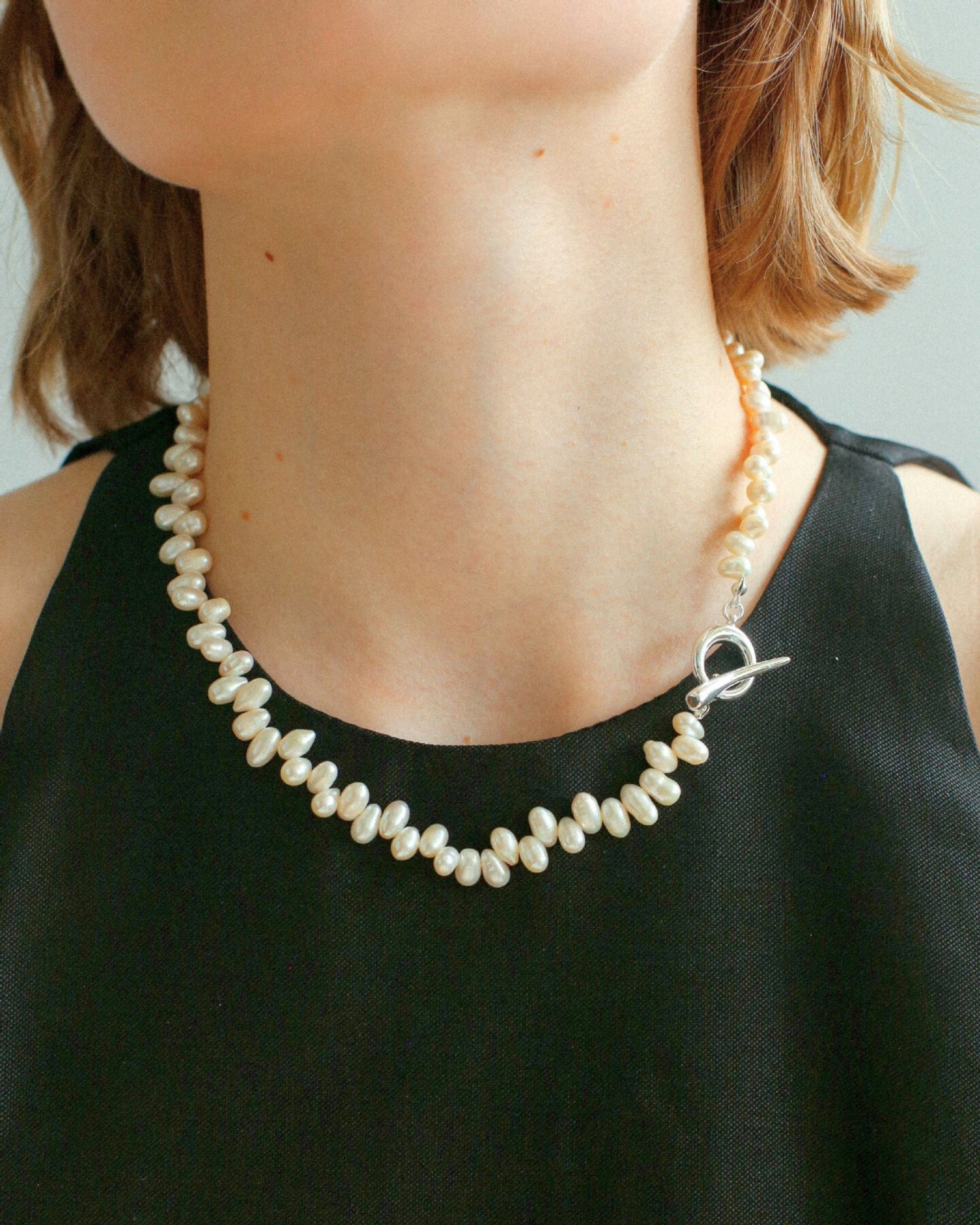Silver_Artemis_Baroque_Pearl_Necklace_2