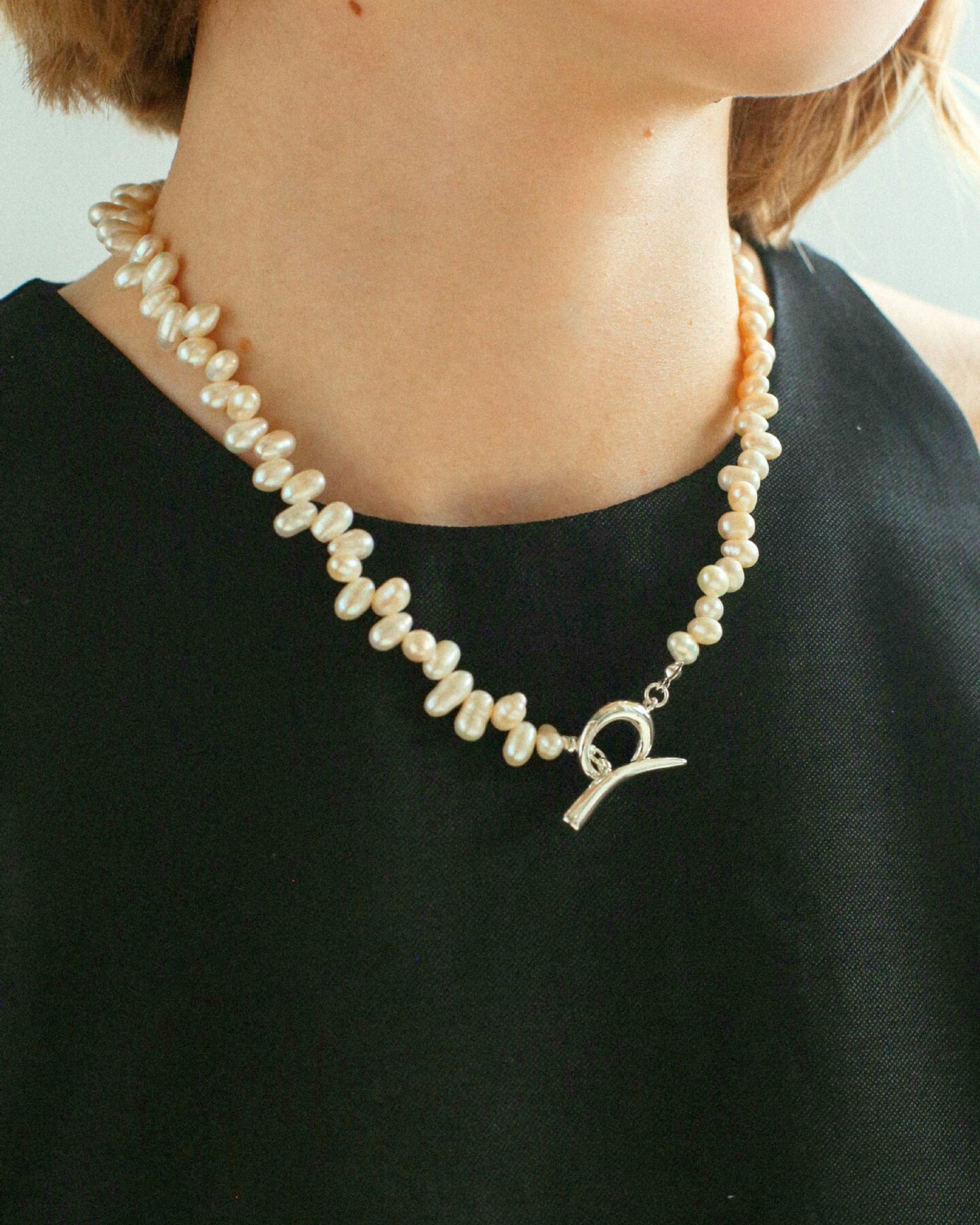 Silver_Artemis_Baroque_Pearl_Necklace_4
