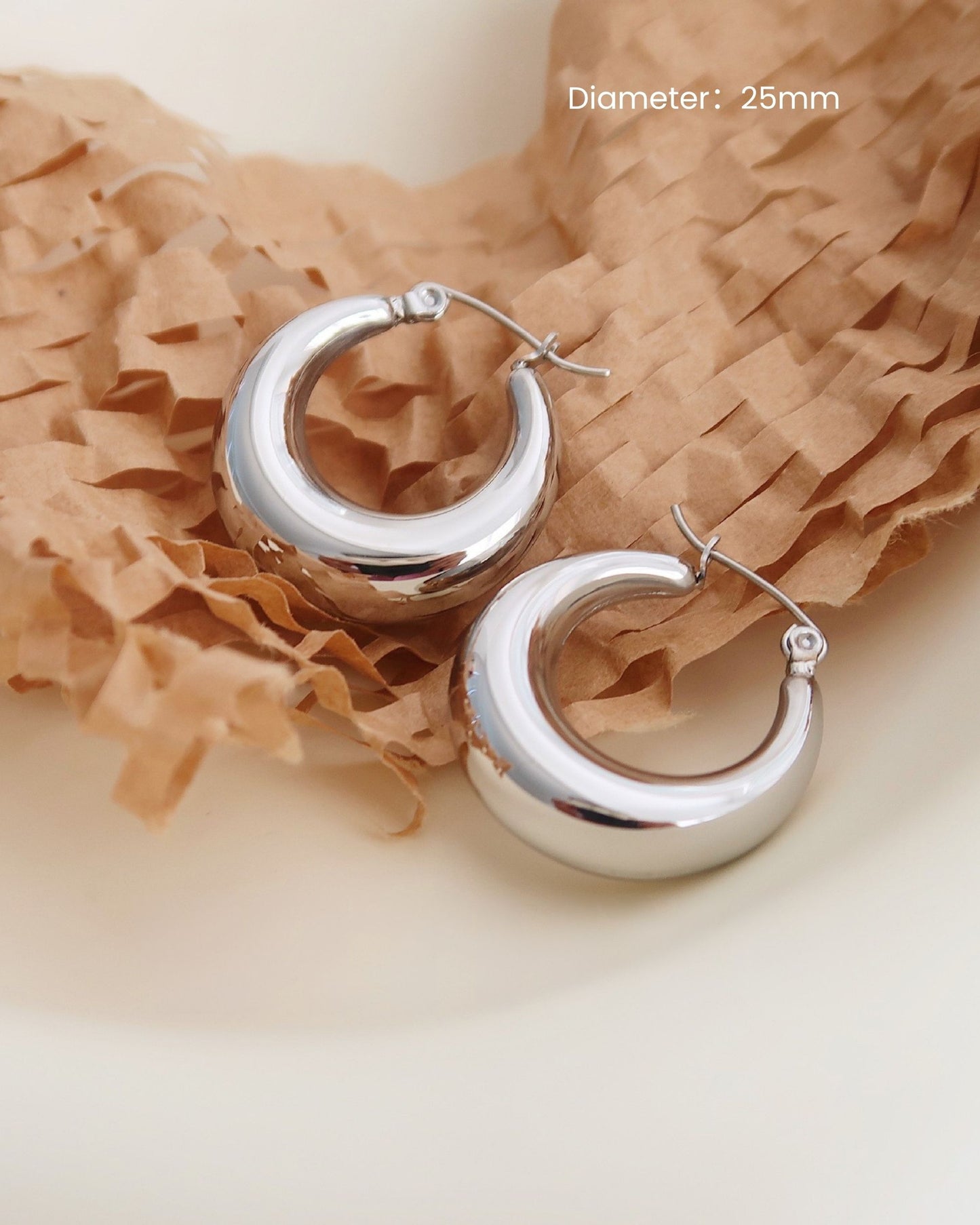 Silver_Chunky_Hoop_Earrings_3