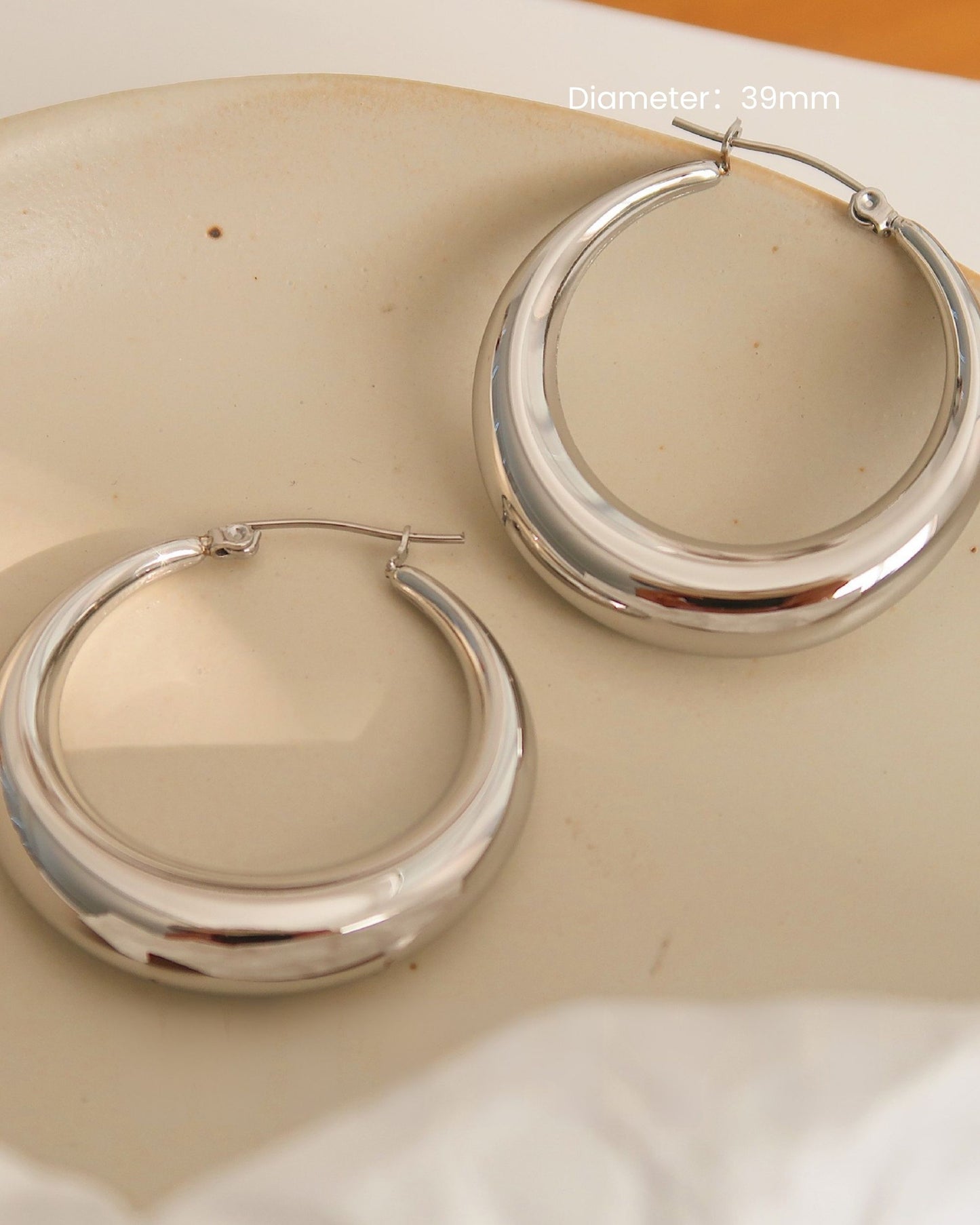 Silver_Chunky_Hoop_Earrings_6