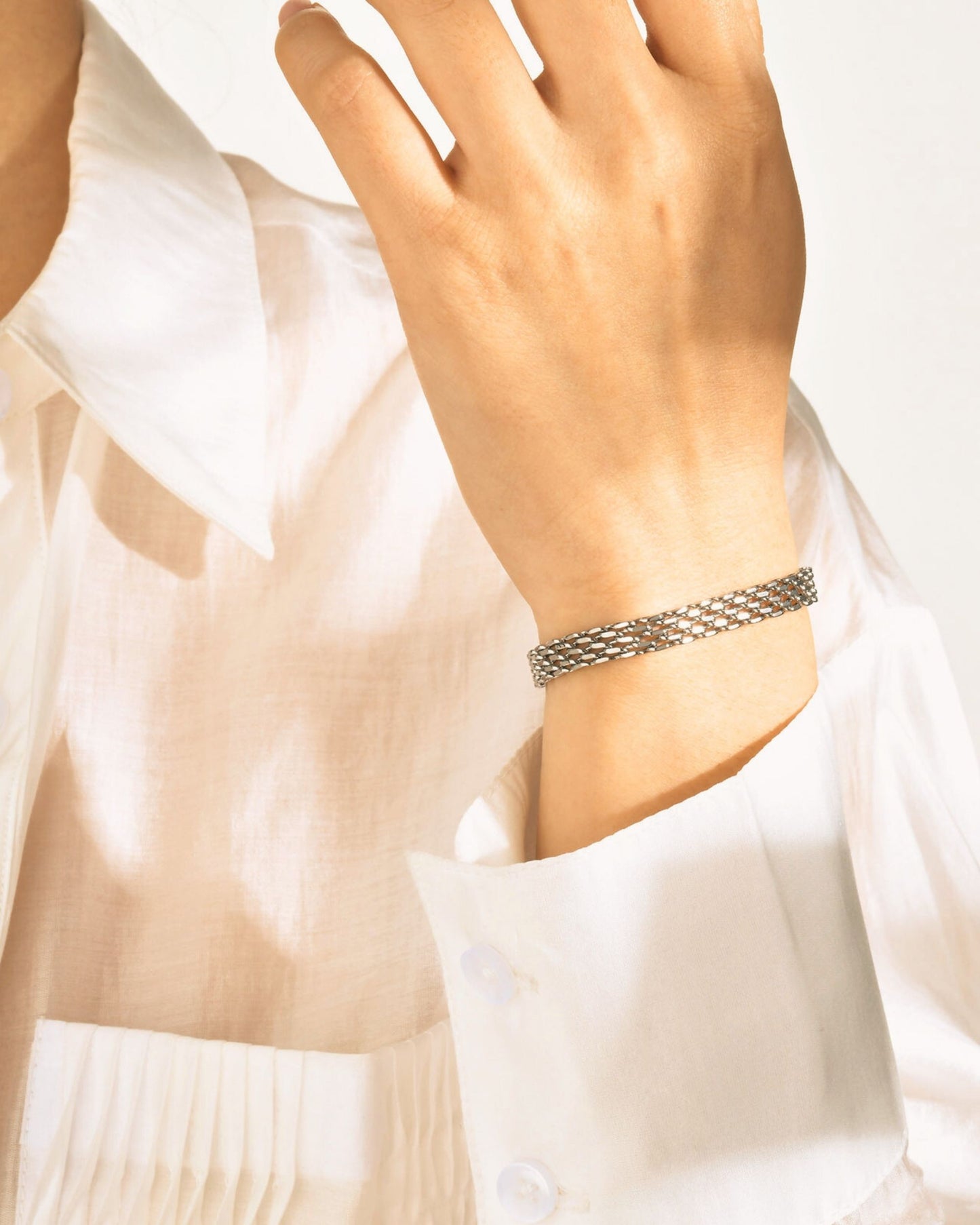 Silver_Halcyon_Flare_Bracelet_2