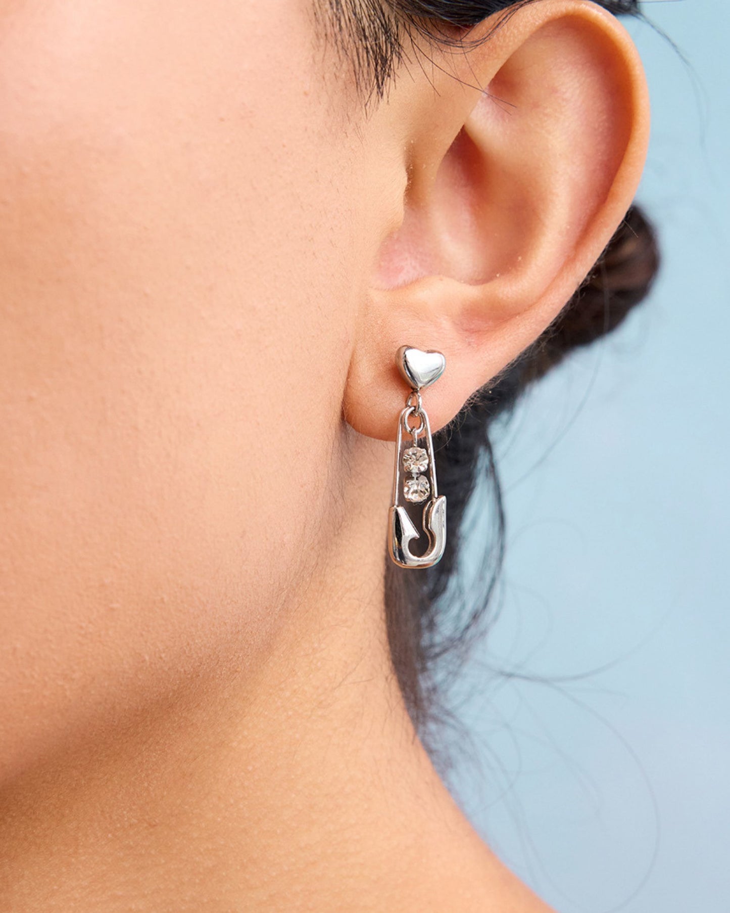 Silver_Heartpin_Crystal_Earrings_2