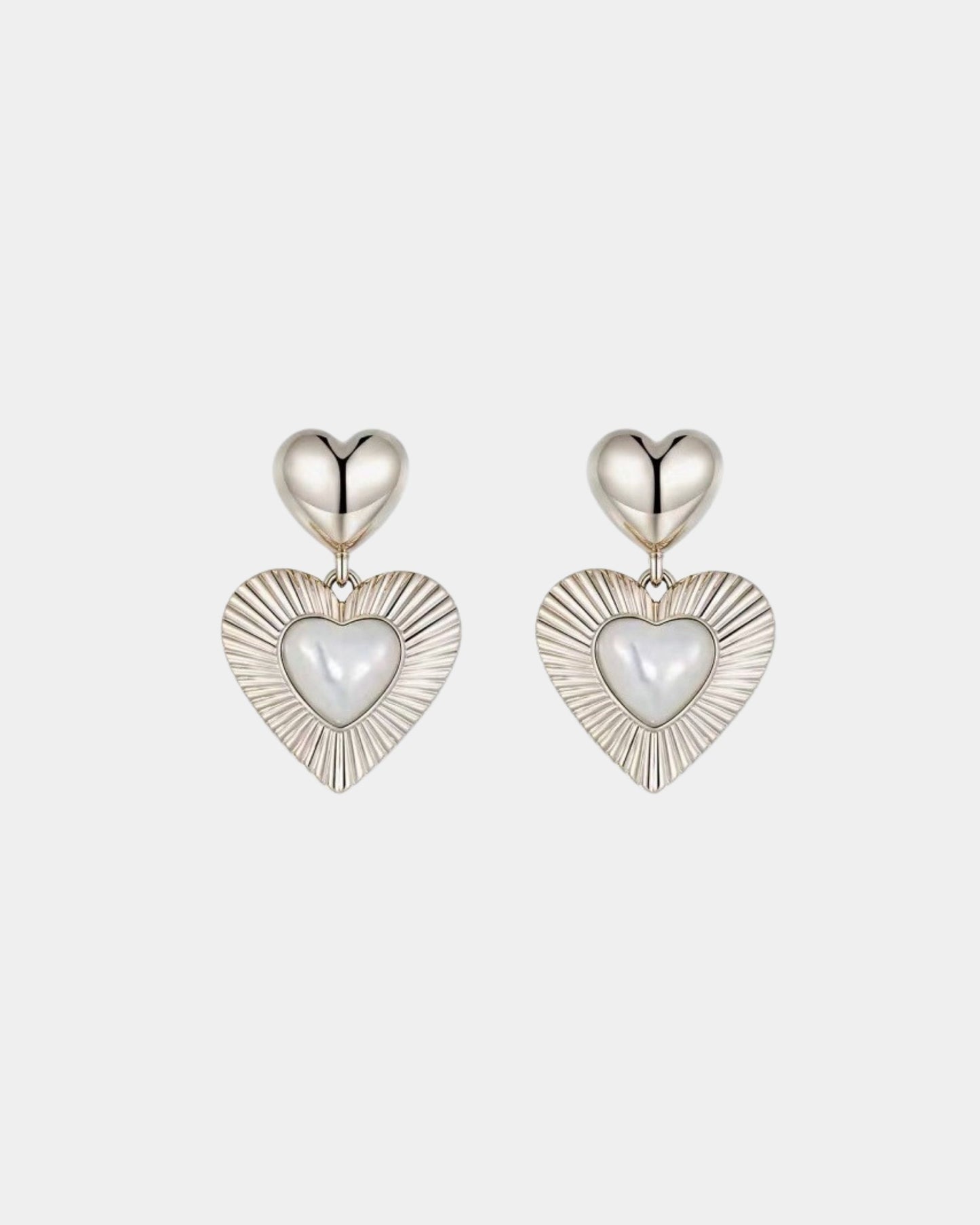 Silver_Heartshine_Gleam_Earrings_1