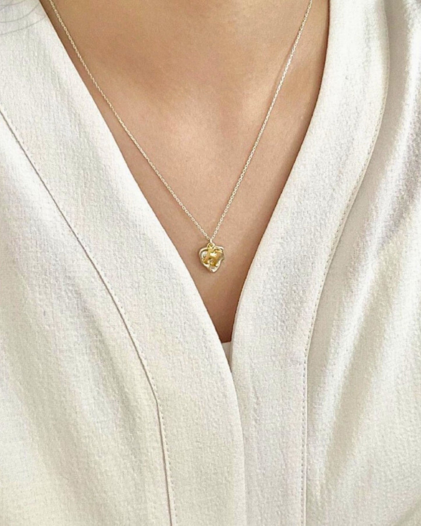 Silver_Ivy_Initial_Necklace_3