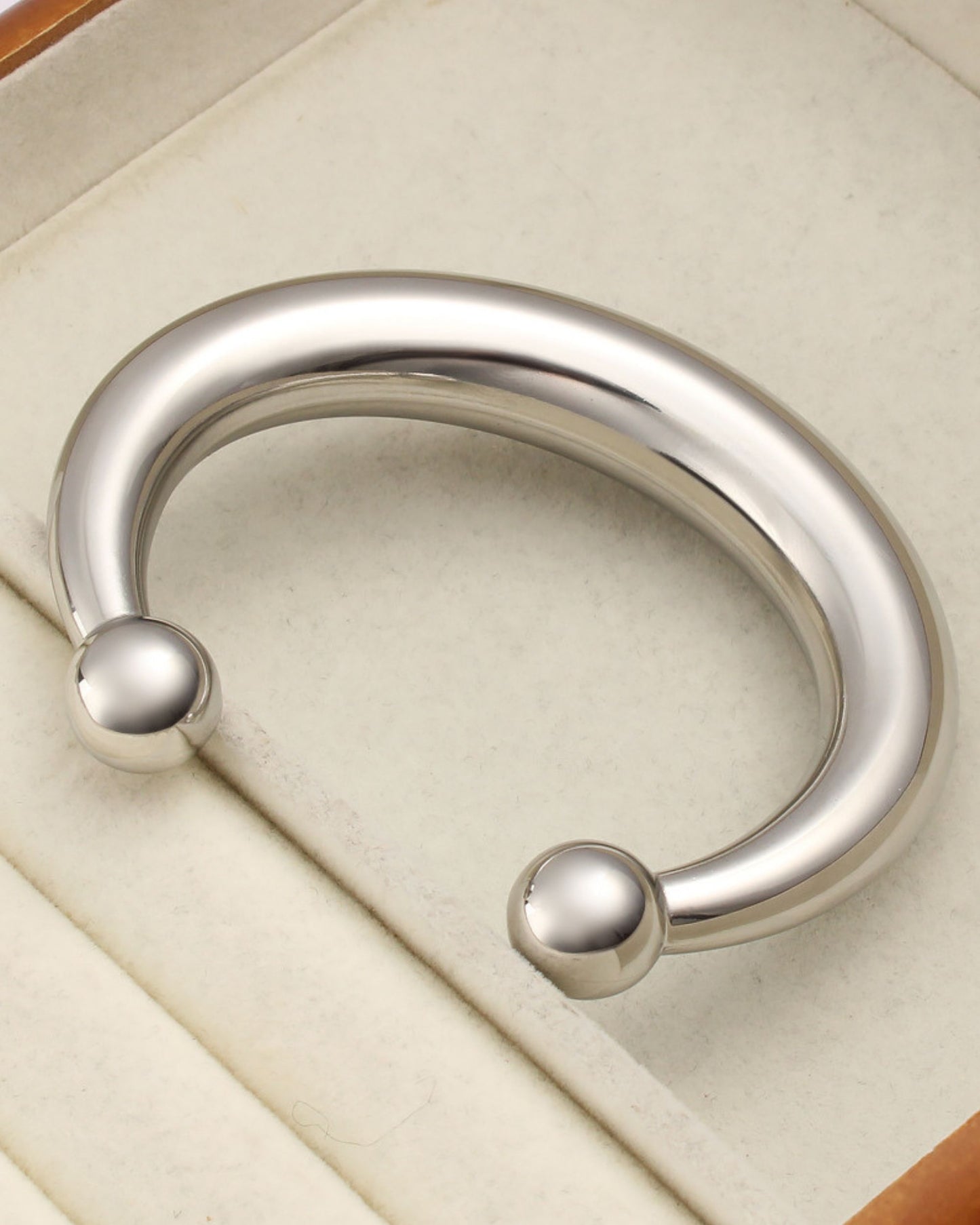 Silver_Rainspell_Bangle_5