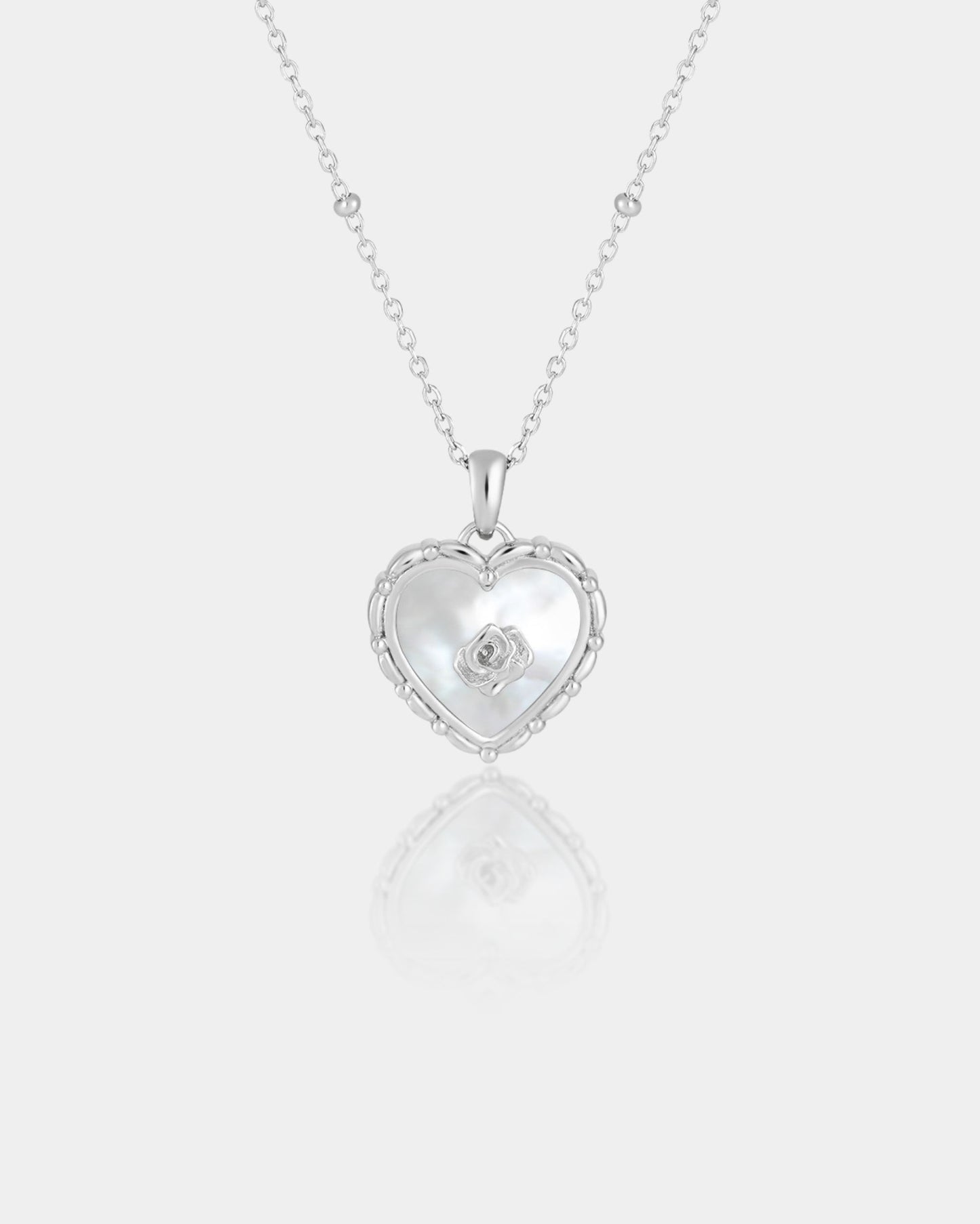 Silver_Rose_Heart_Necklace_1