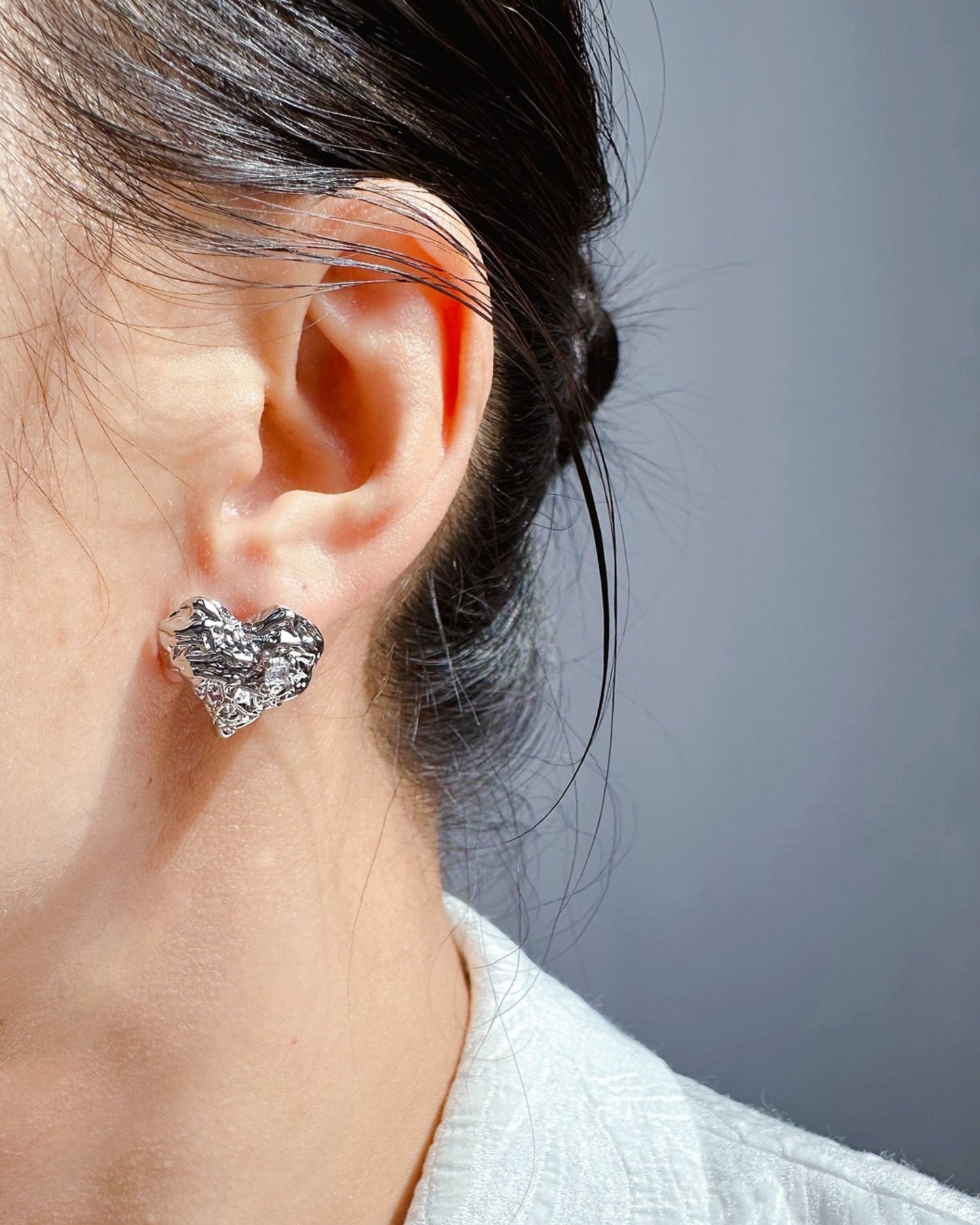 Silver_Storm_Heart_Stud_Earrings_2