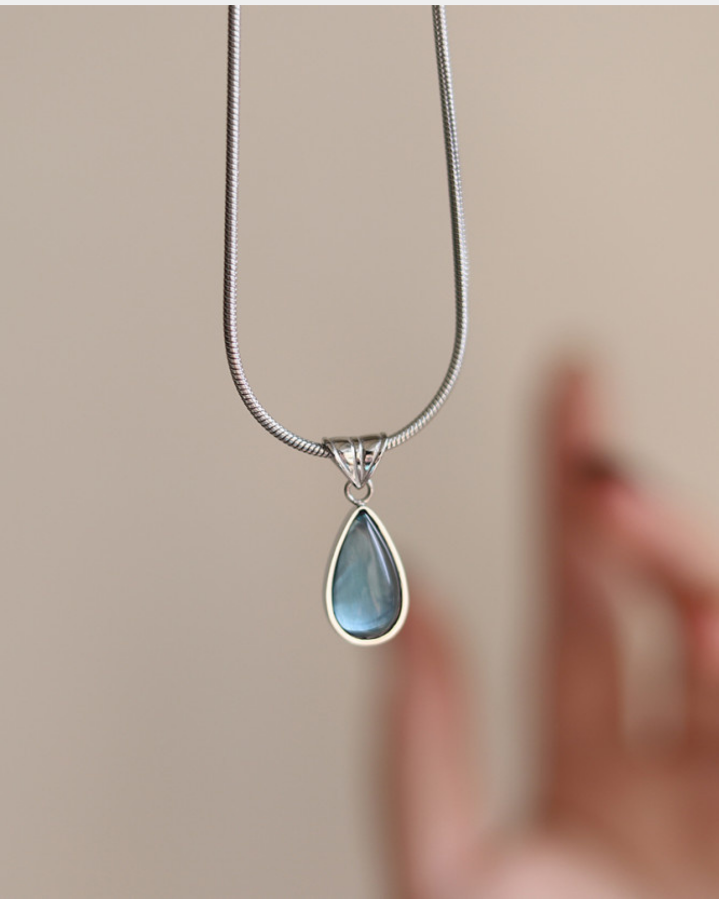 Silver_Water_Drop_Pendant_Necklace_3
