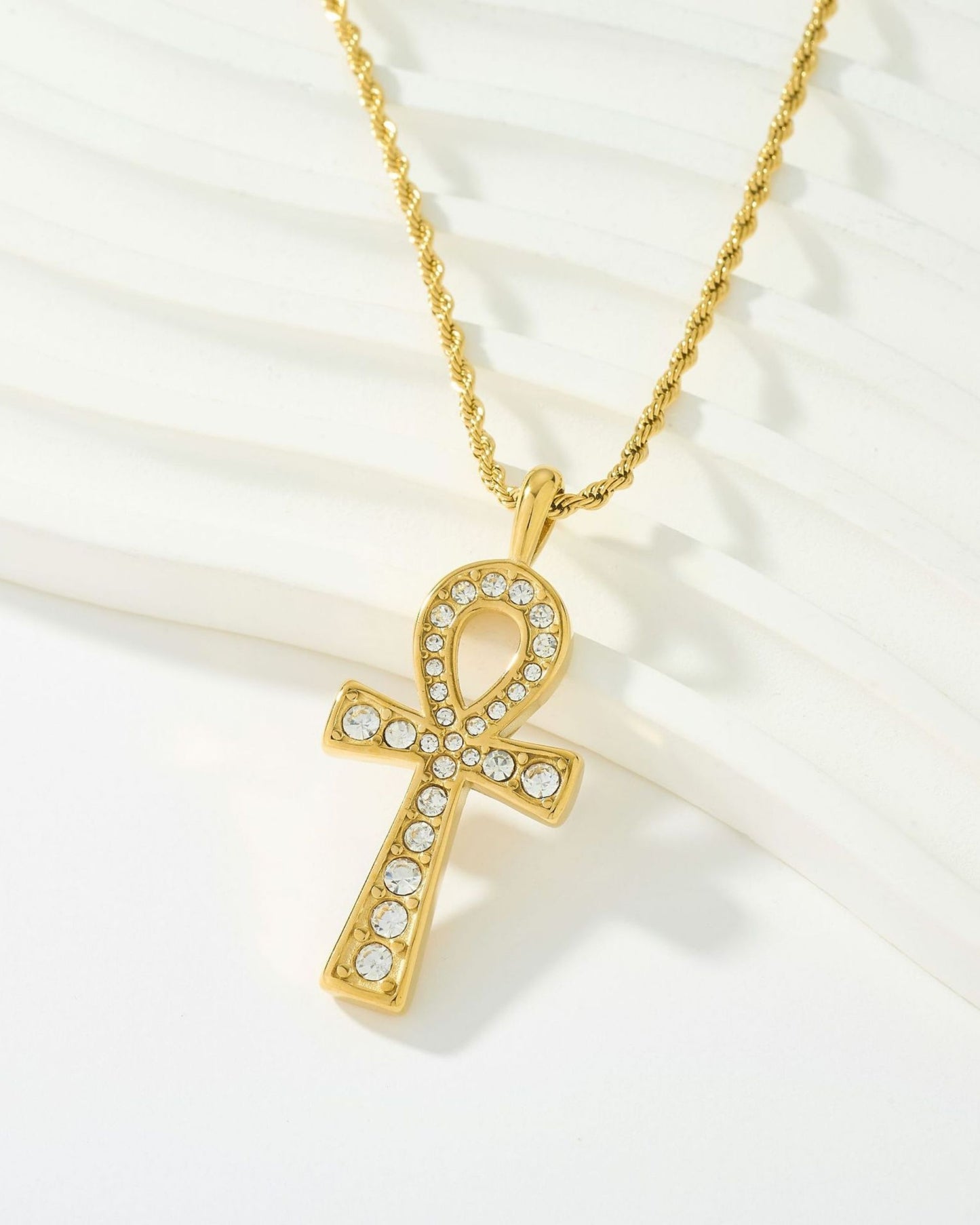 Gold_Ankh_Bridgerton_Necklace_3