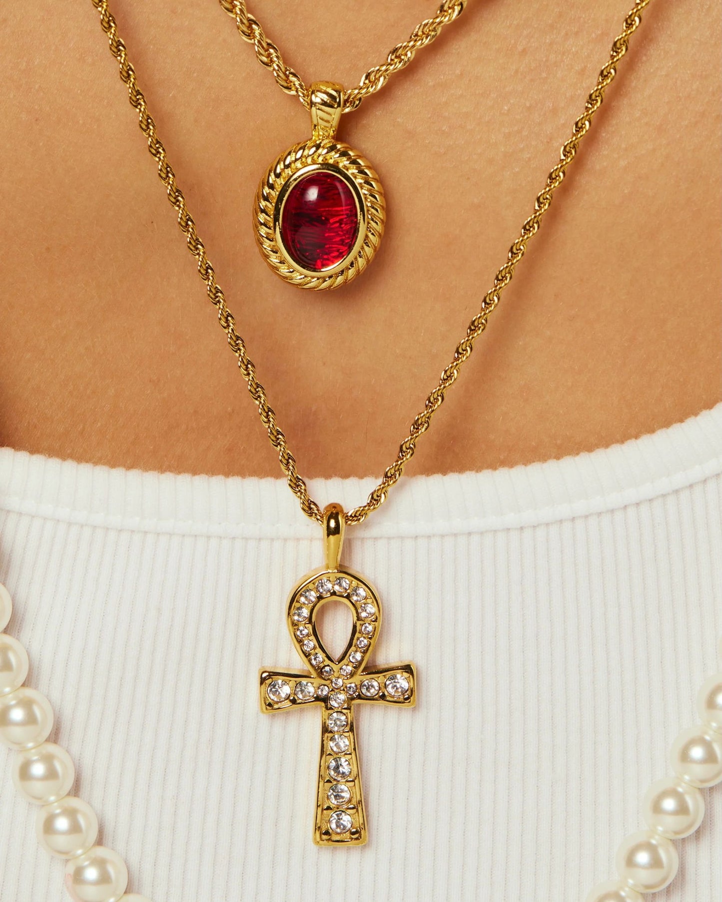 Gold_Ankh_Bridgerton_Necklace_6