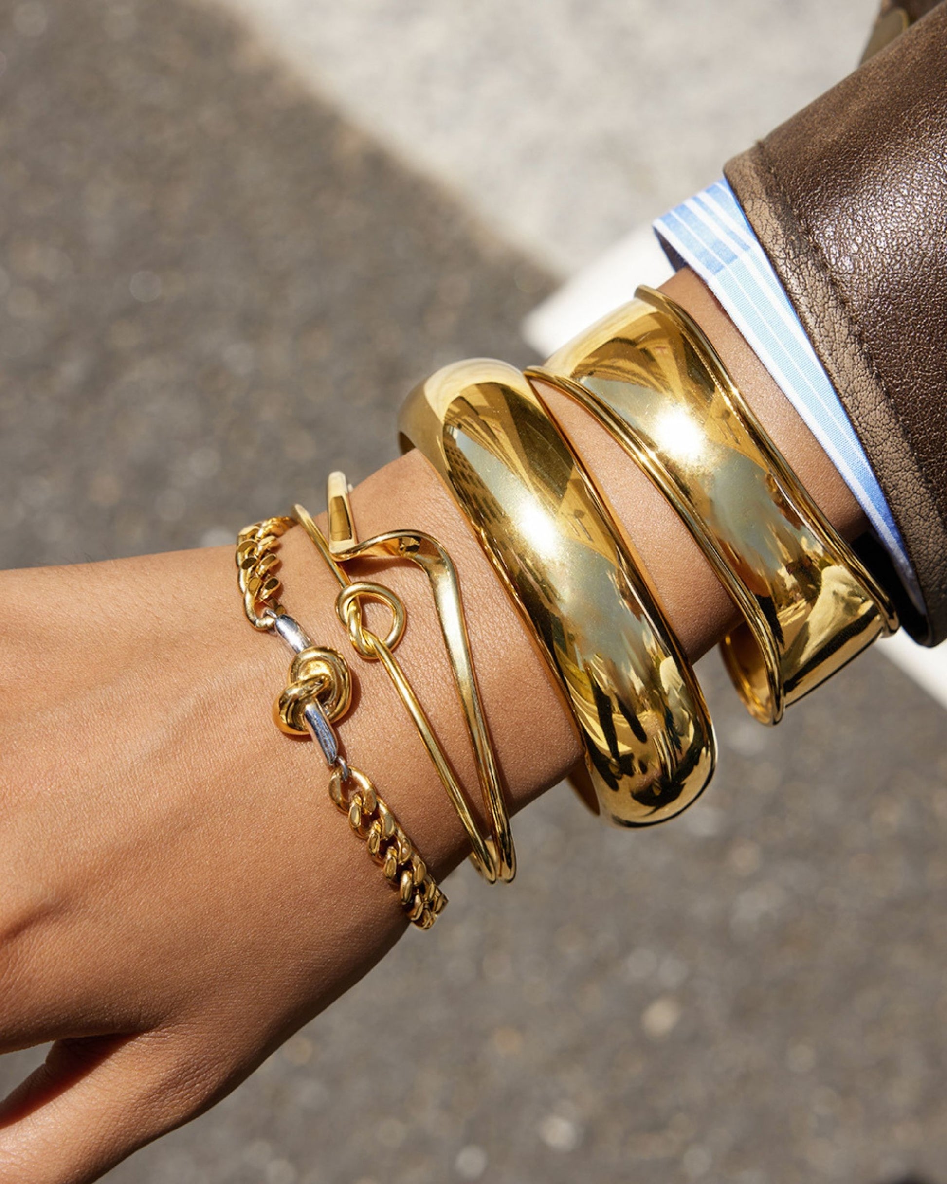 Gold_Arlen_Bangle_4