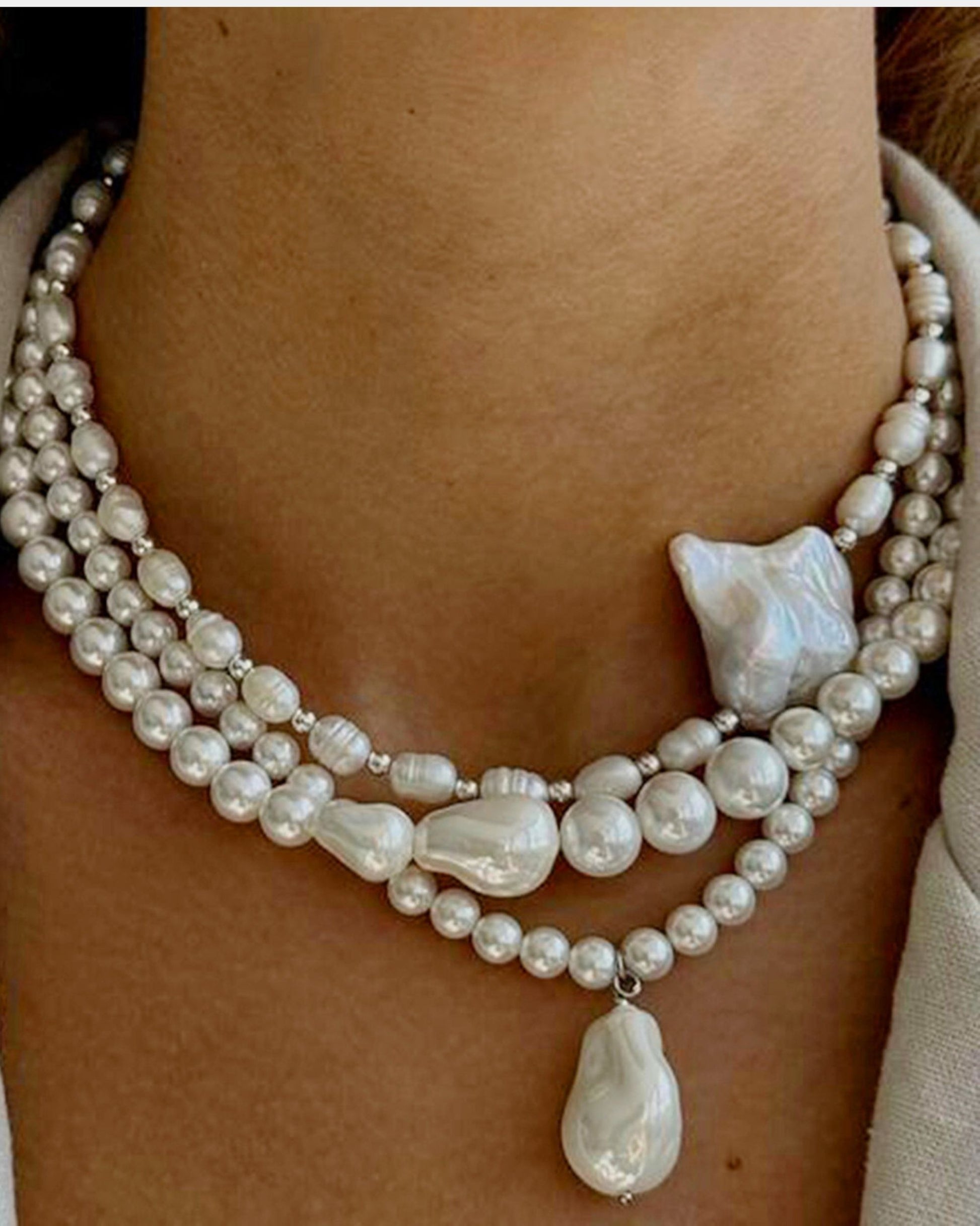 Gold_Aurora_Baroque_Pearl_Necklace_2