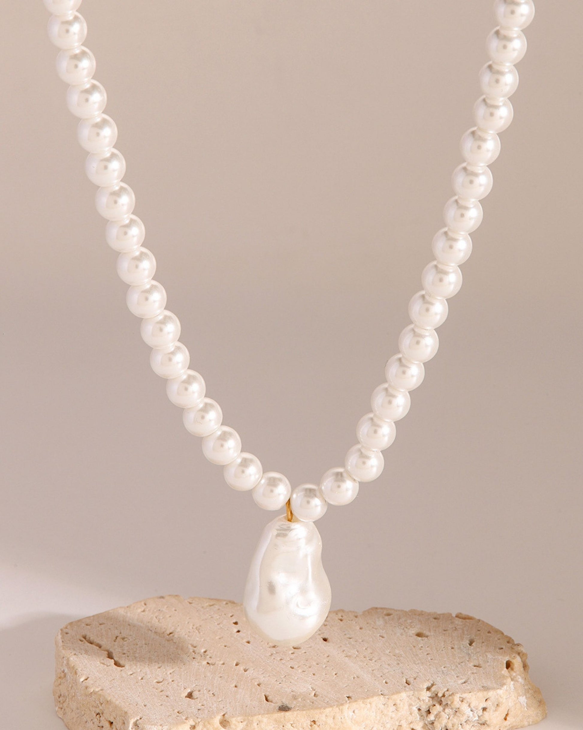 Gold_Aurora_Baroque_Pearl_Necklace_5
