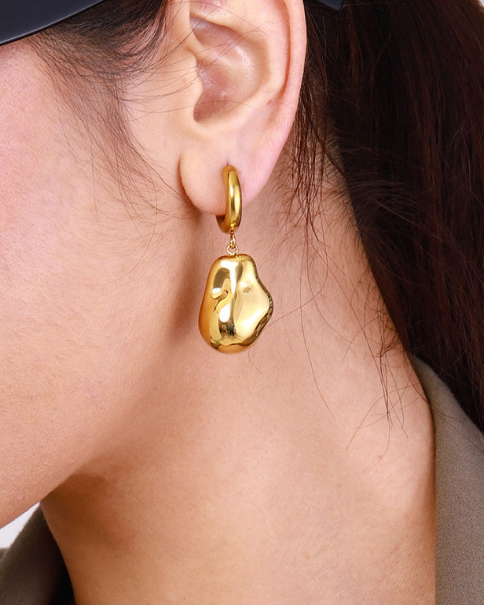 Gold_Ava_Melt_Earrings_4