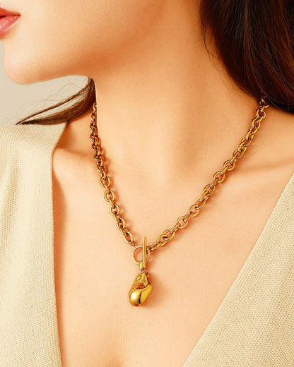 Gold_Ava_Melt_Necklace_3