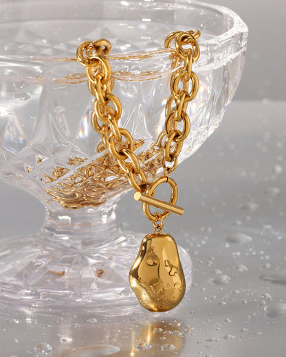 Gold_Ava_Melt_Necklace_5