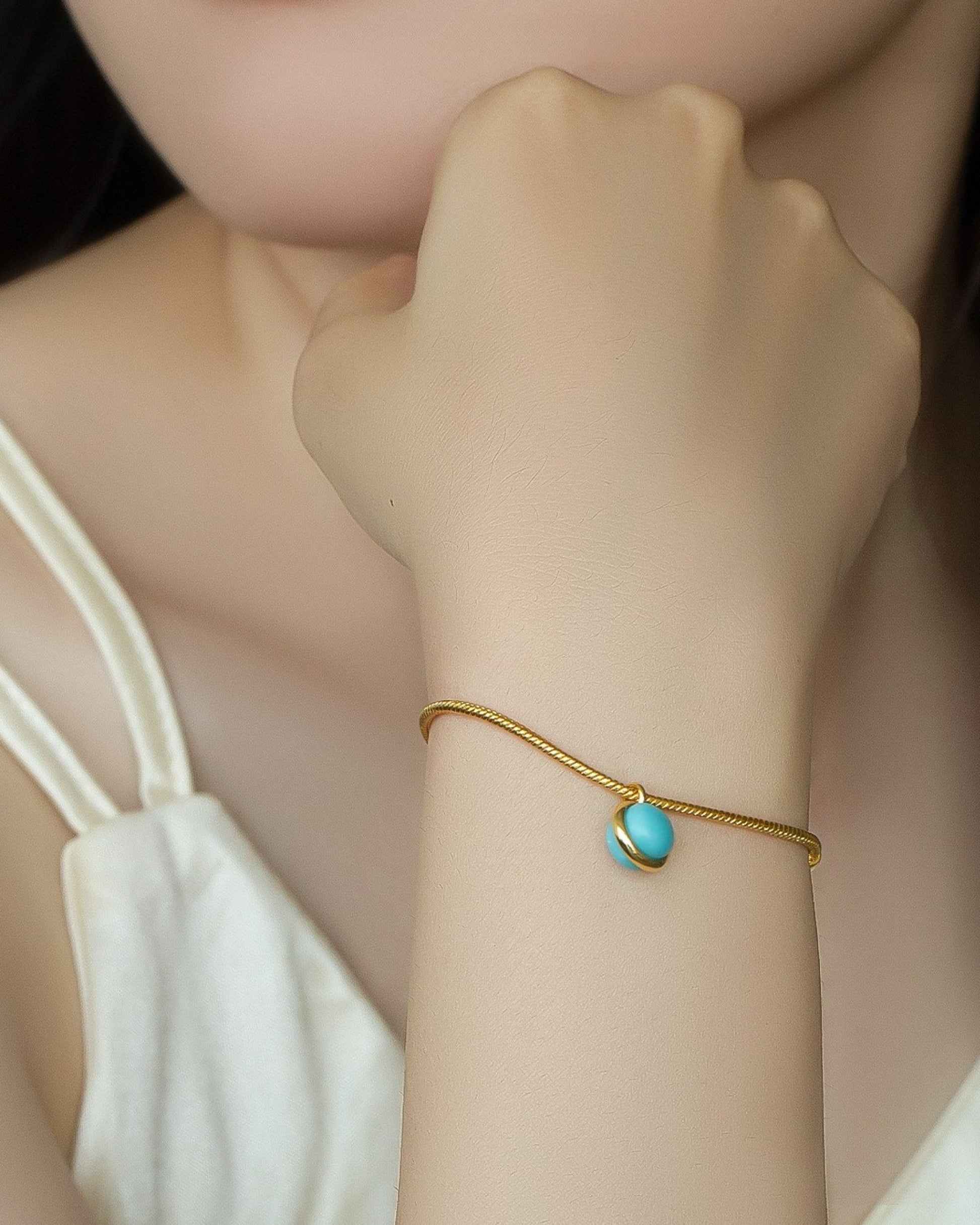 Gold_Azure_Dream_Bracelet_2