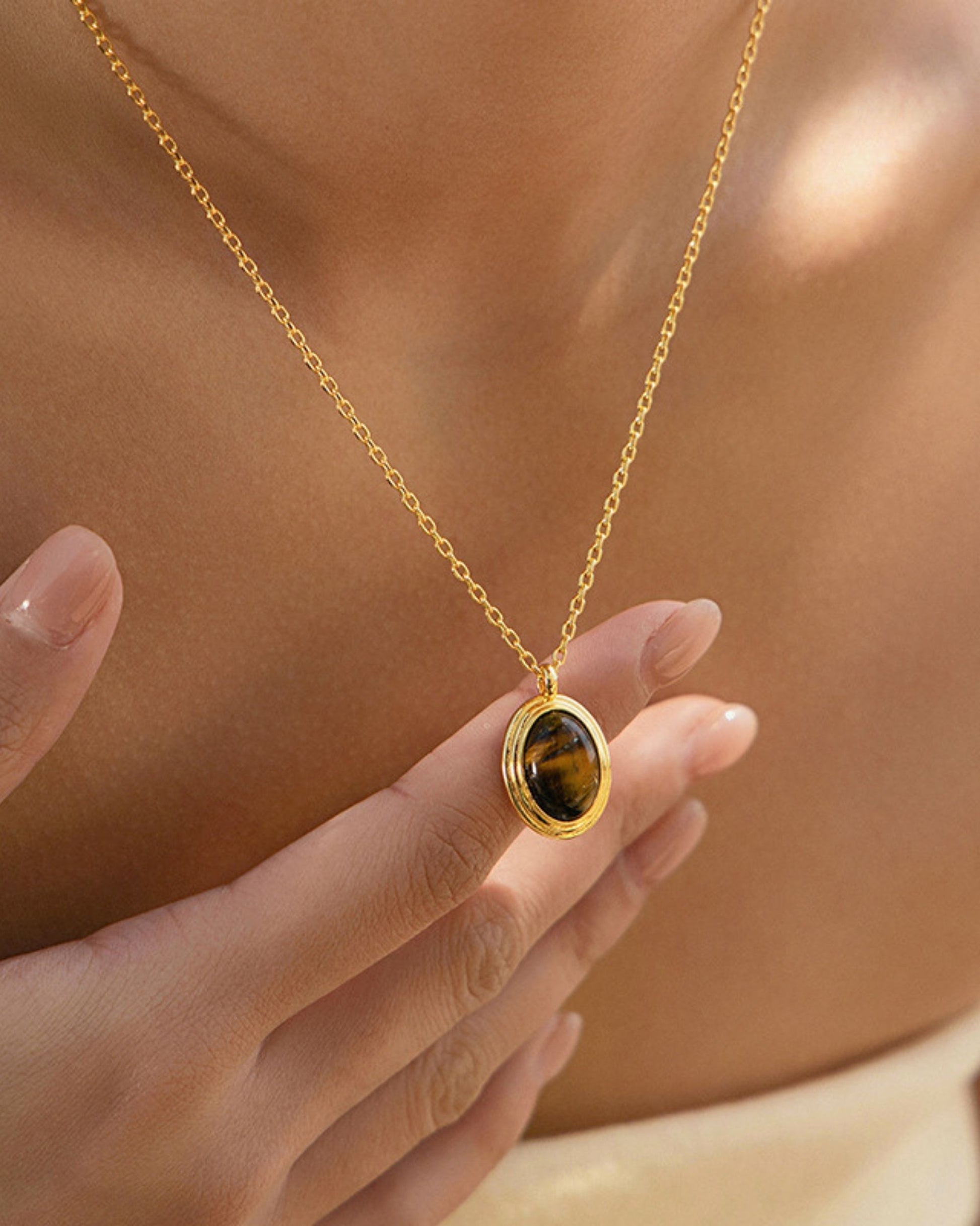 Gold_Blair_Tiger_Eye_Necklace_2