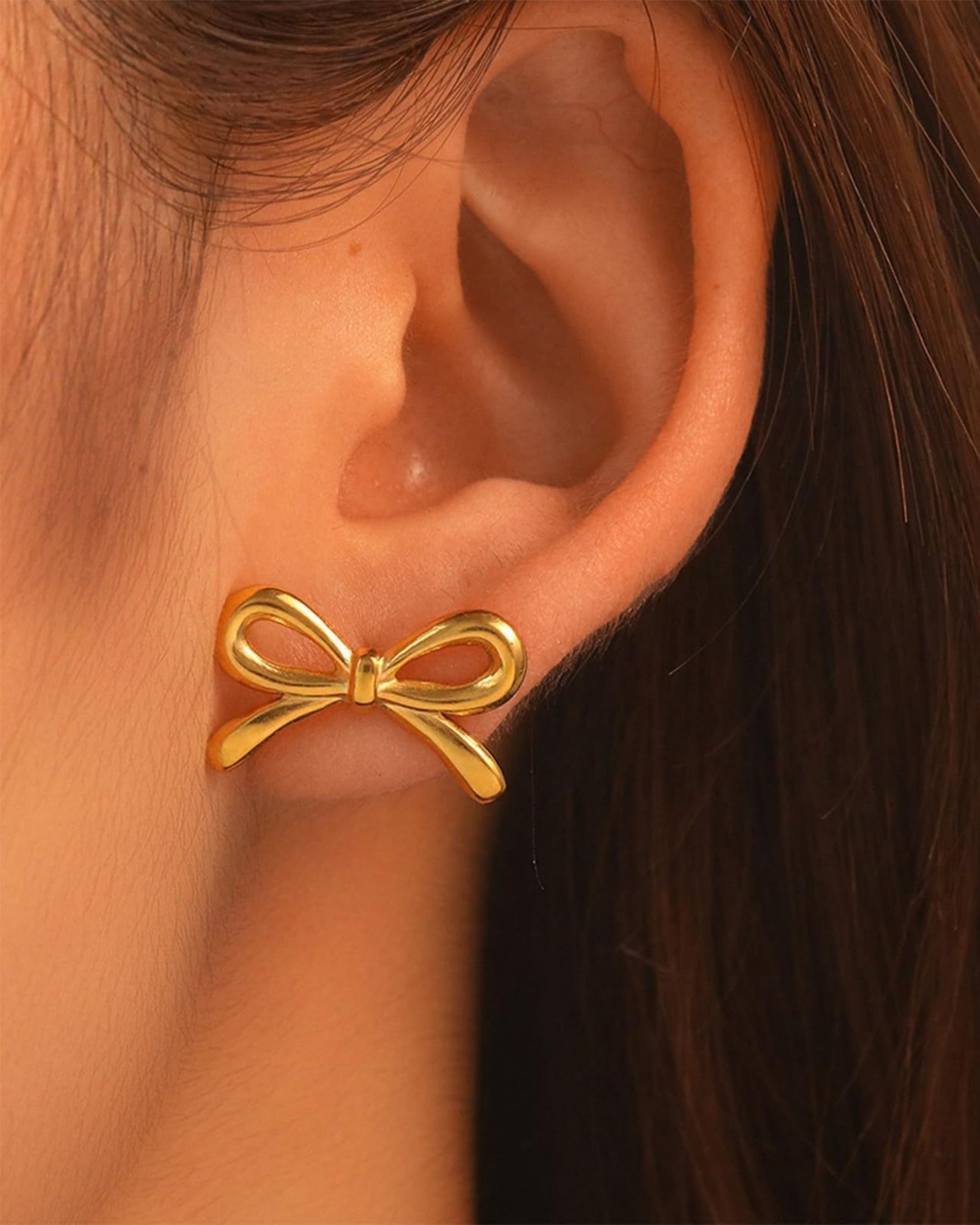 Gold_Bow_Stud_Earrings_2