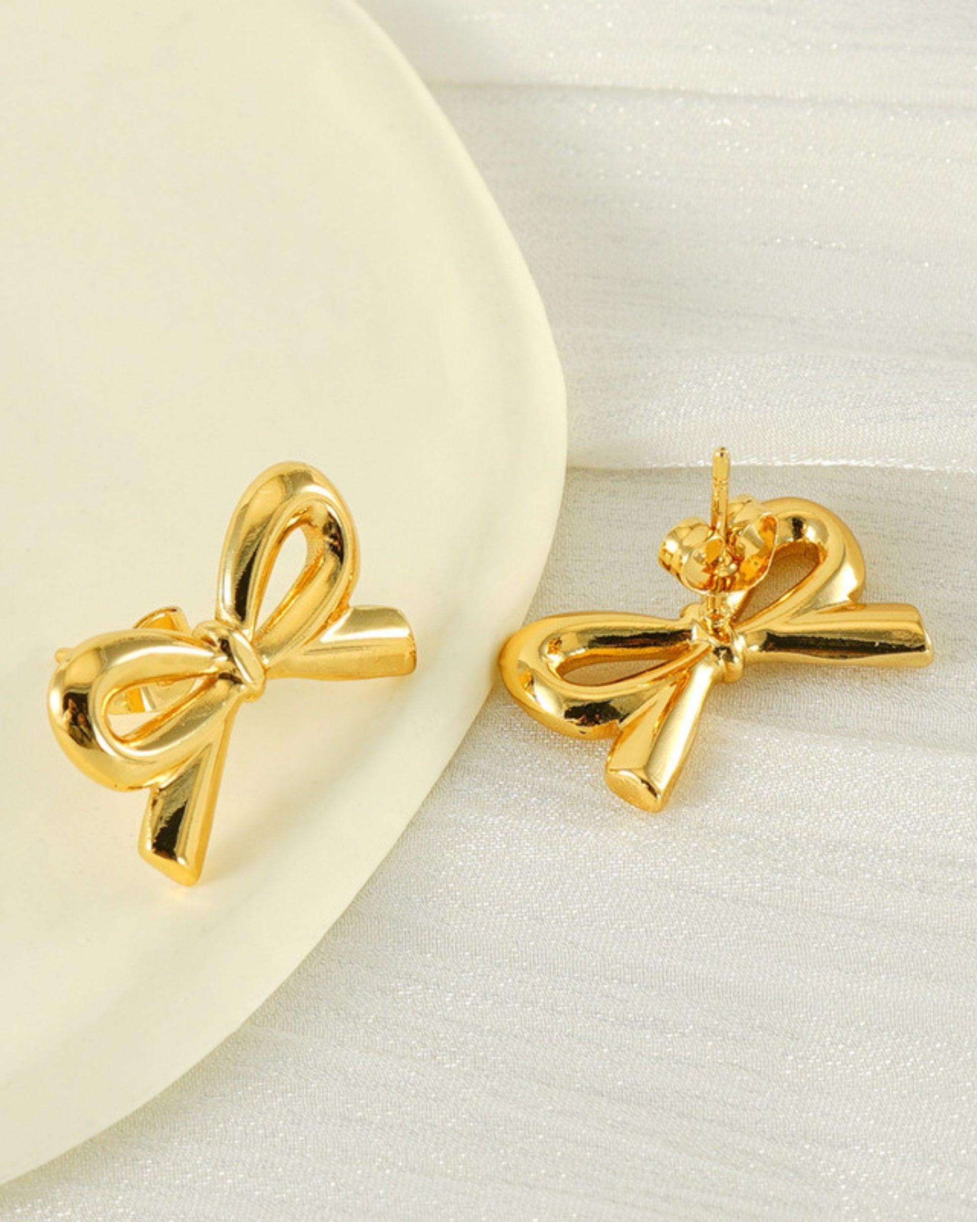 Gold_Bow_Stud_Earrings_4