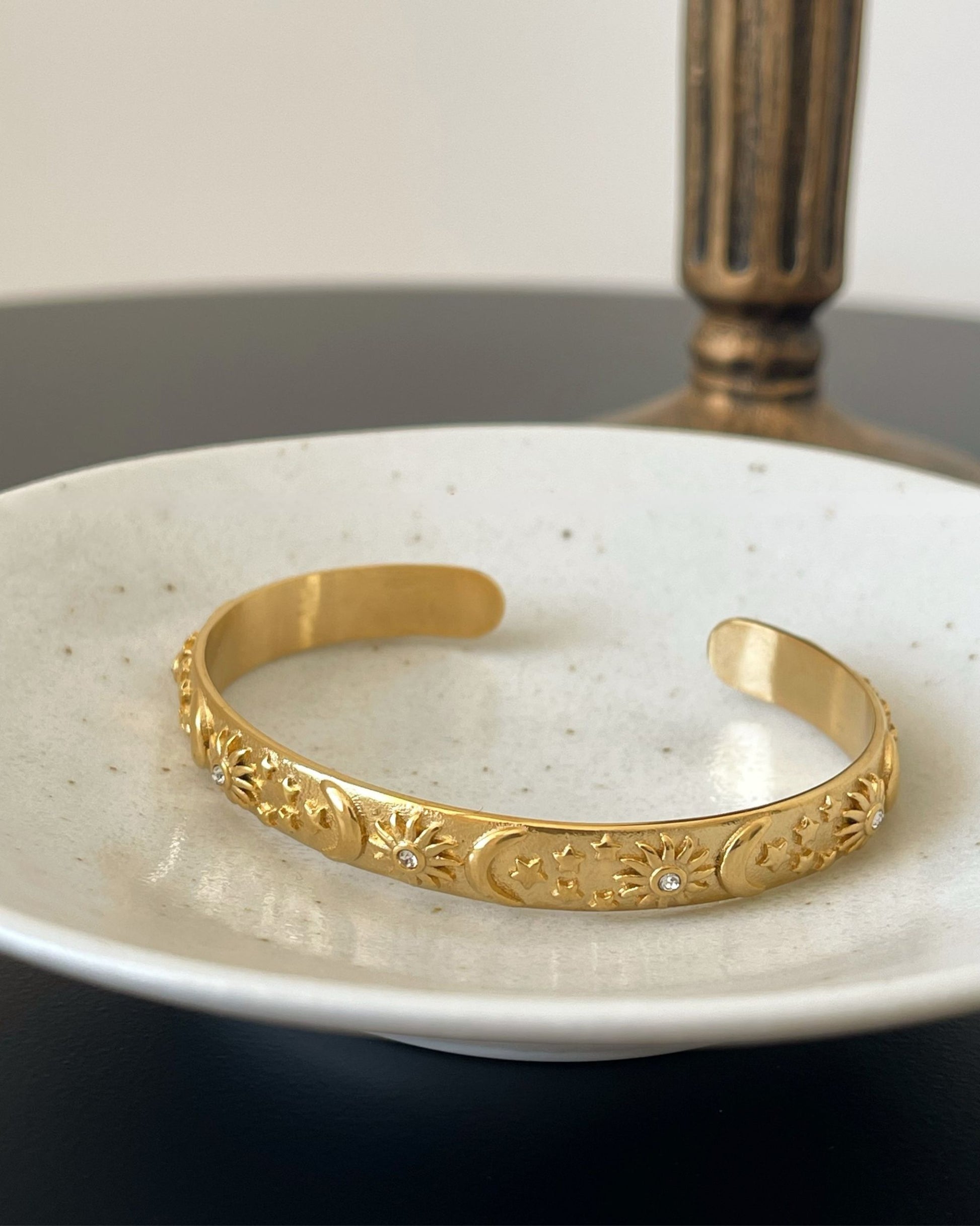 Gold_Celestial_Glow_Bangle_20