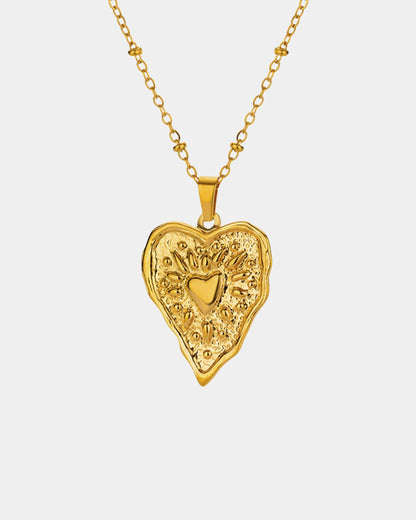 Gold_Celine_Heart_Necklace_1