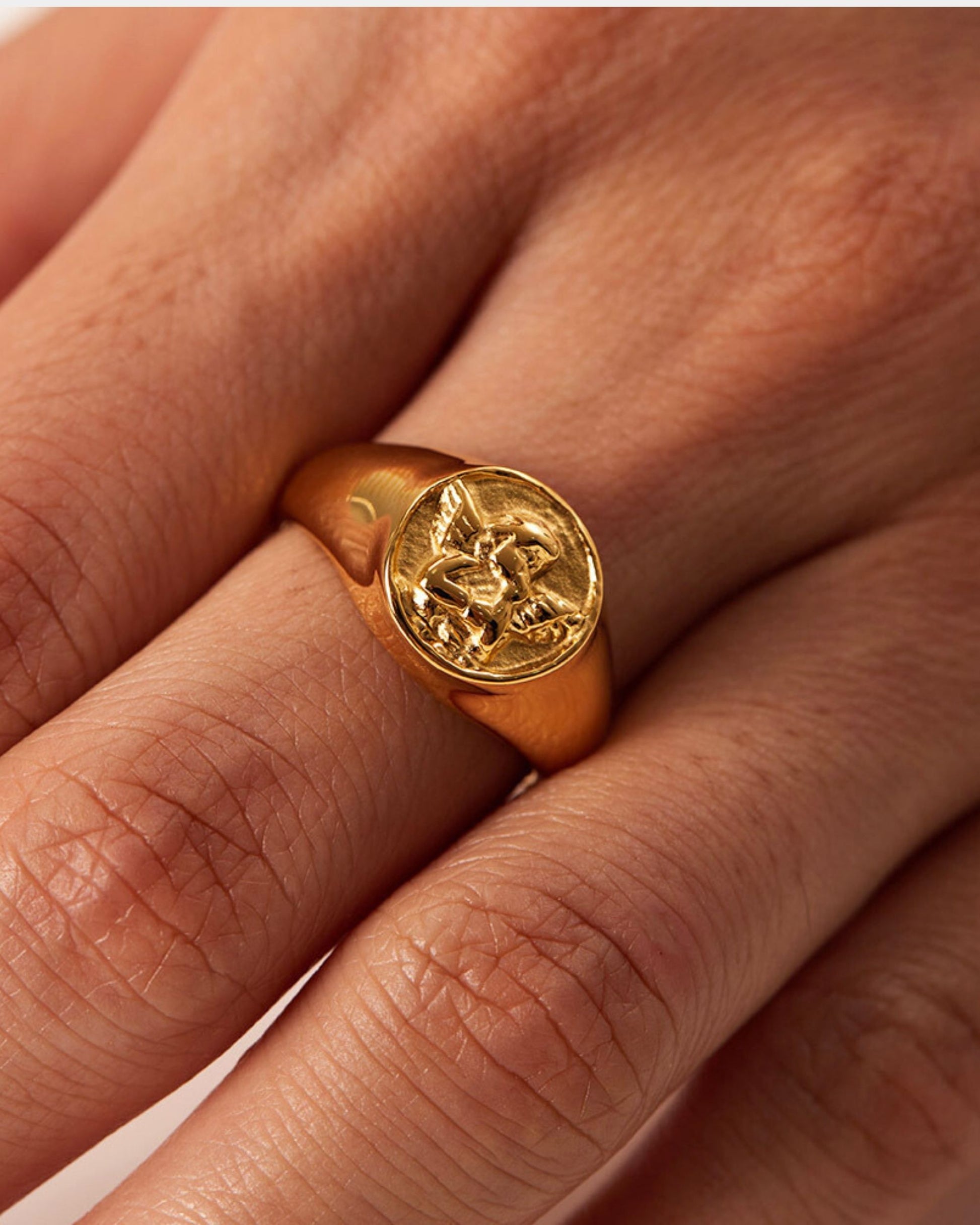 Gold_Cupid_Signet_Ring_4