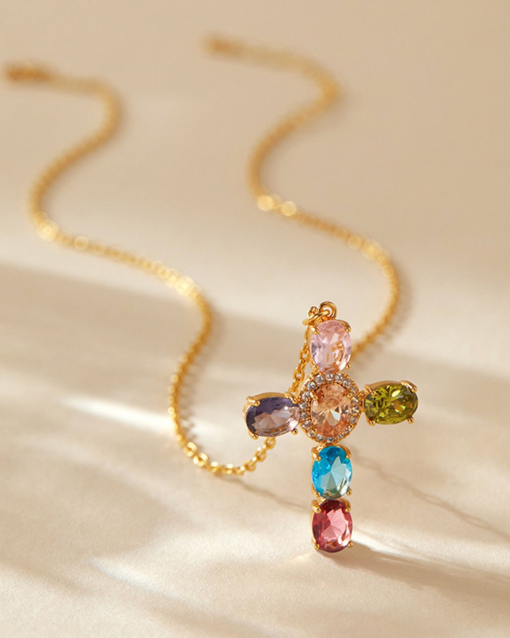Gold_Dainty_Cross_Pendant_Necklace_3