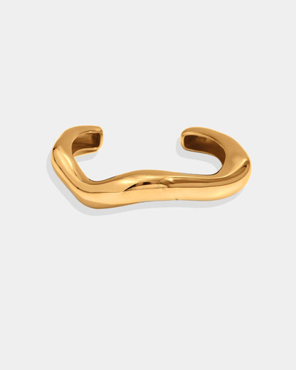Gold_Drift_Form_Bangle_1