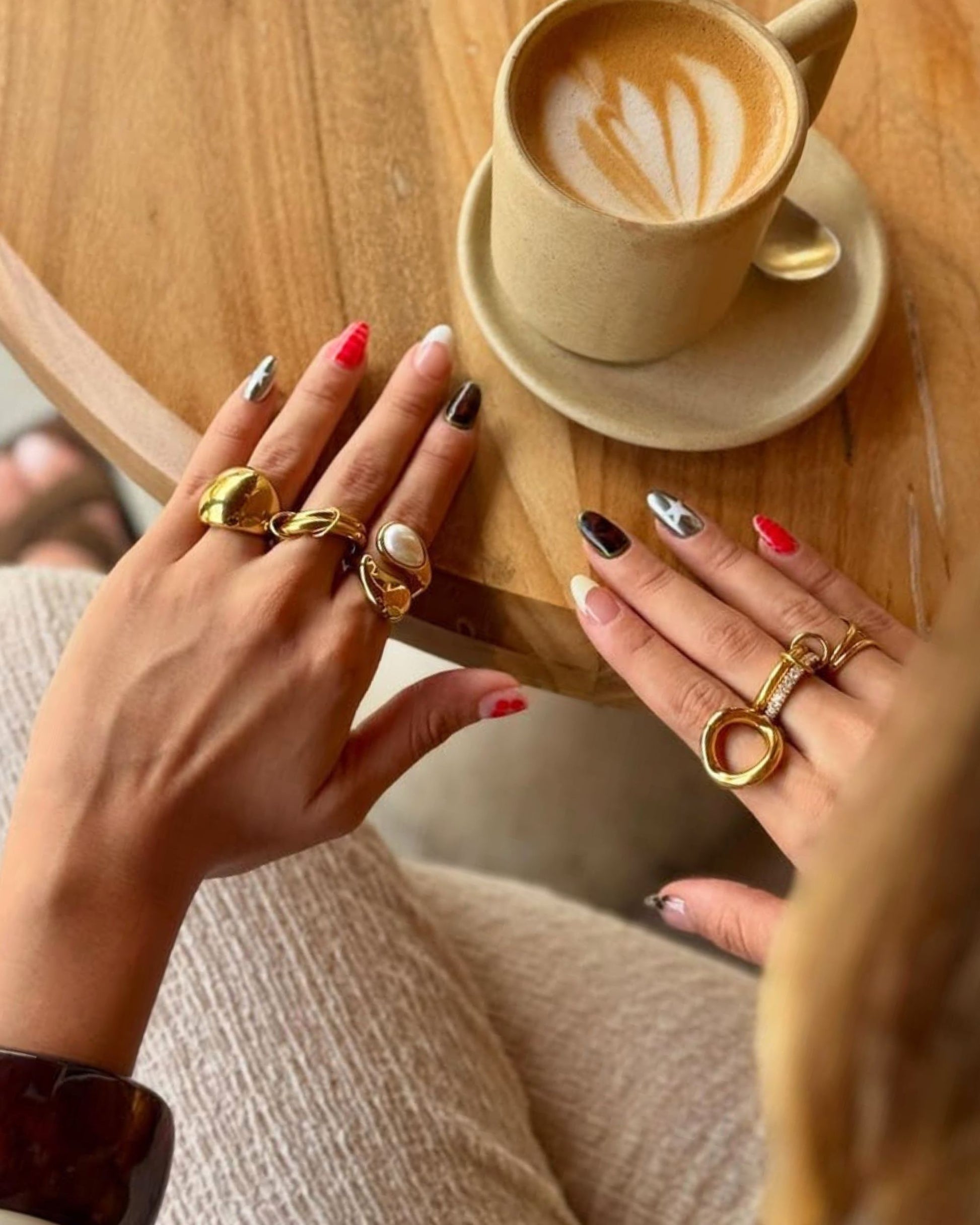 Gold_Elise_Drop_Ring_2