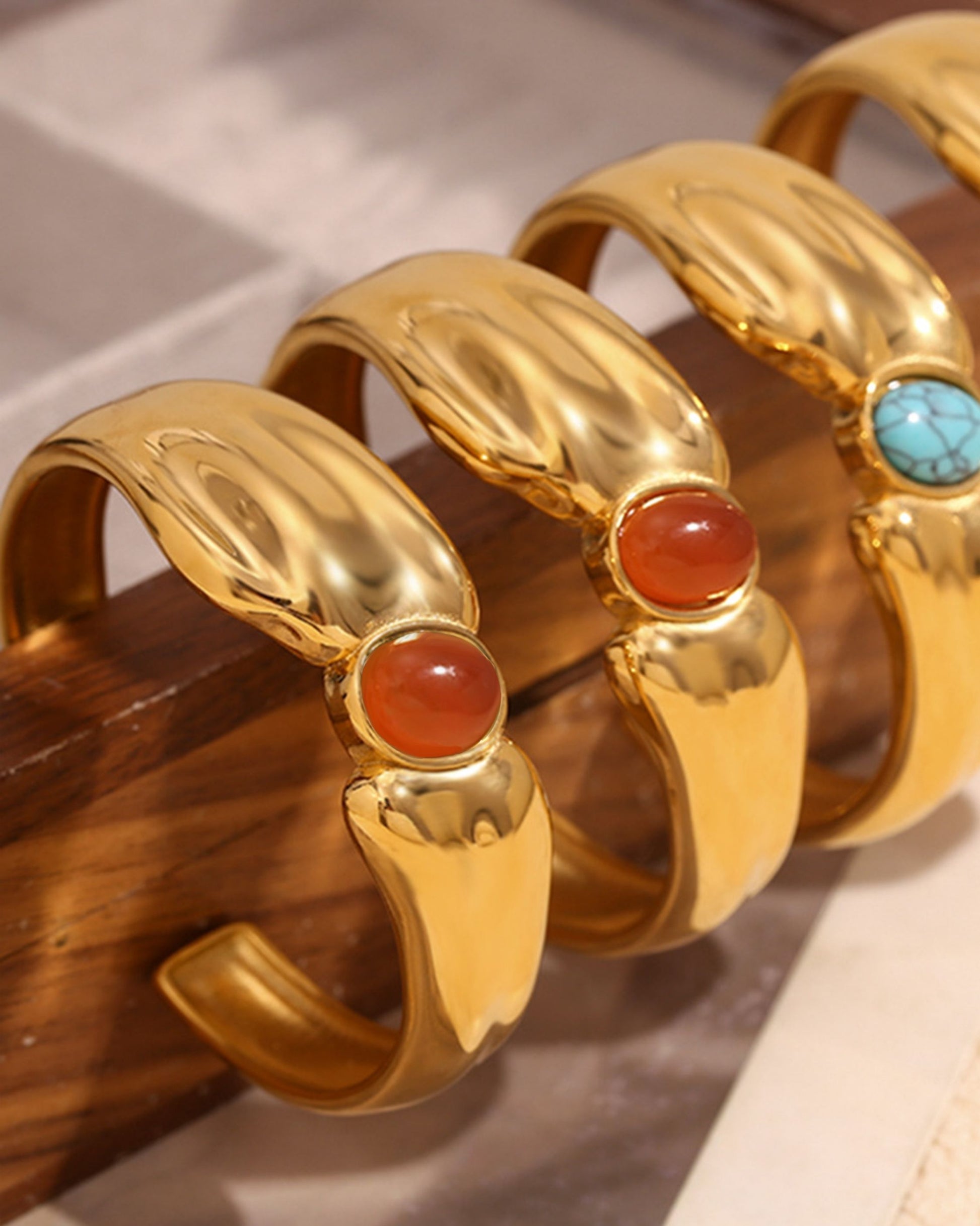 Gold_Flame_Tide_Bracelet_2