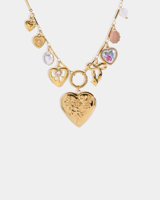 Gold_Floral_Charm_Necklace_1