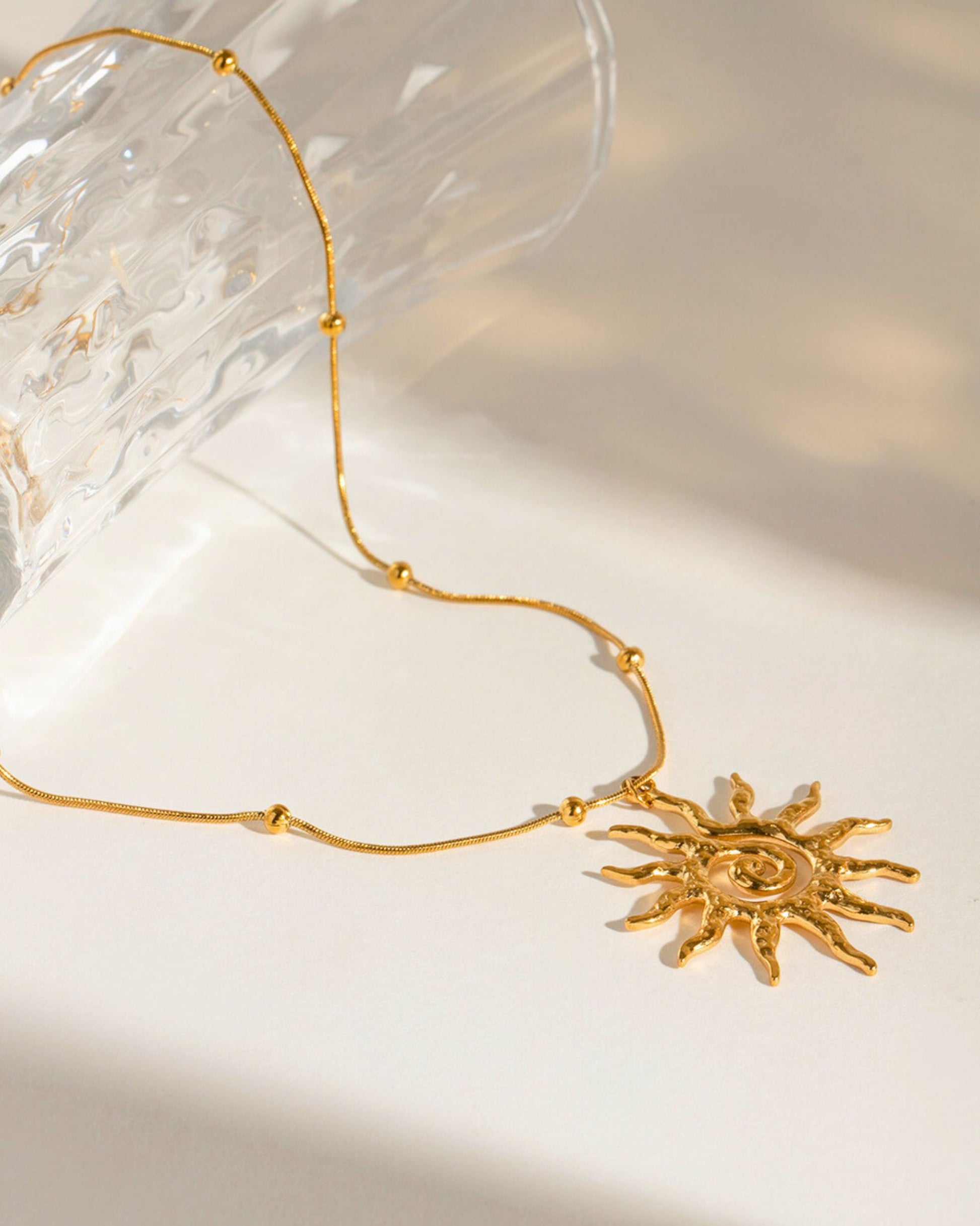 Gold_Helios_Glow_Pendant_Necklace_5