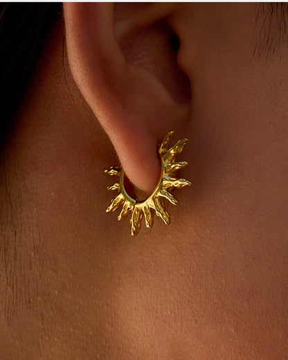 Gold_Helios_Hoop_Earrings_2