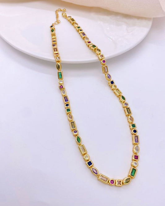 Gold_Iris_Gemstone_Necklace_1