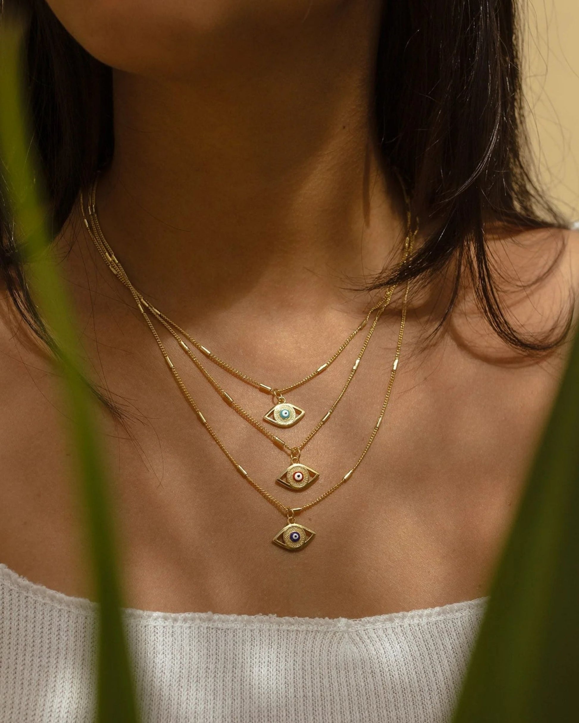 Gold_Lilura_Evil_Eye_Necklace_3