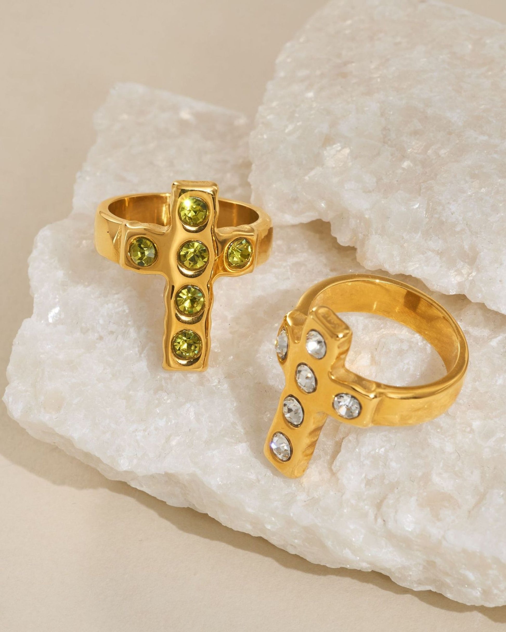Gold_Lucent_Cross_Ring_5
