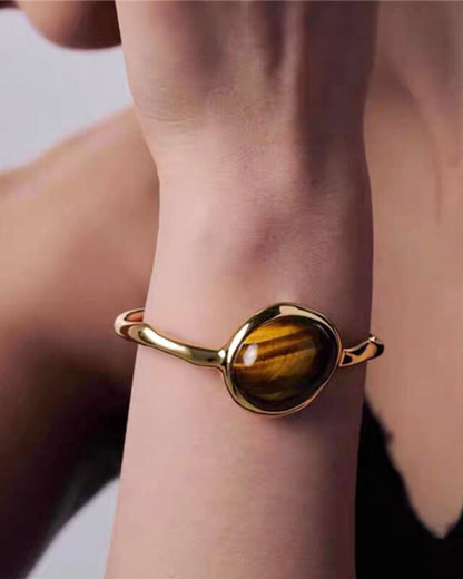 Gold_Lumen_Root_Bangle_2
