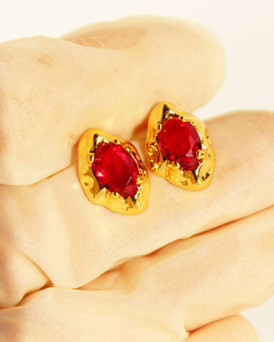 Gold_Lyra_Dawn_Stud_Earrings_1