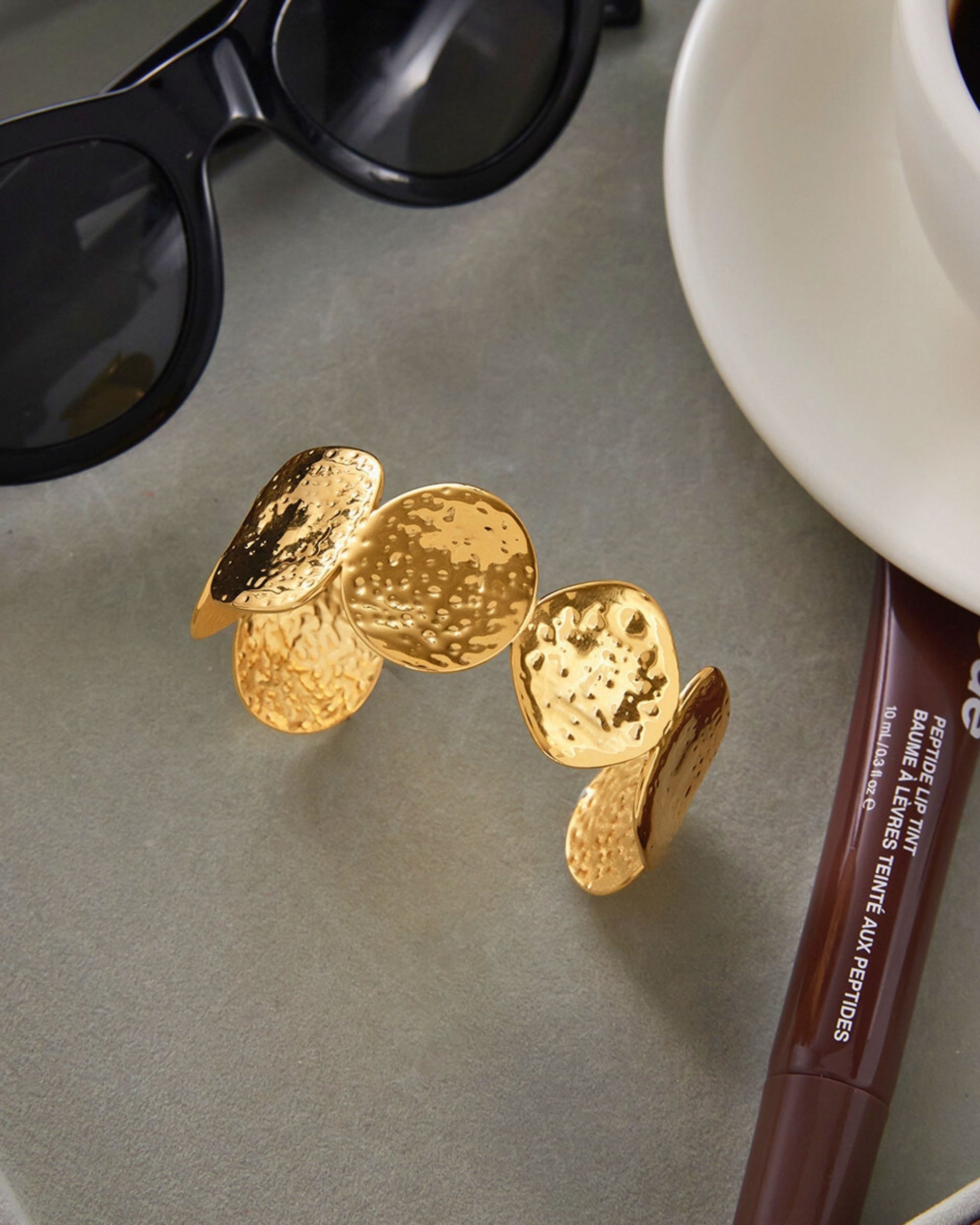 Gold_Margo_Textured_Bangle_4