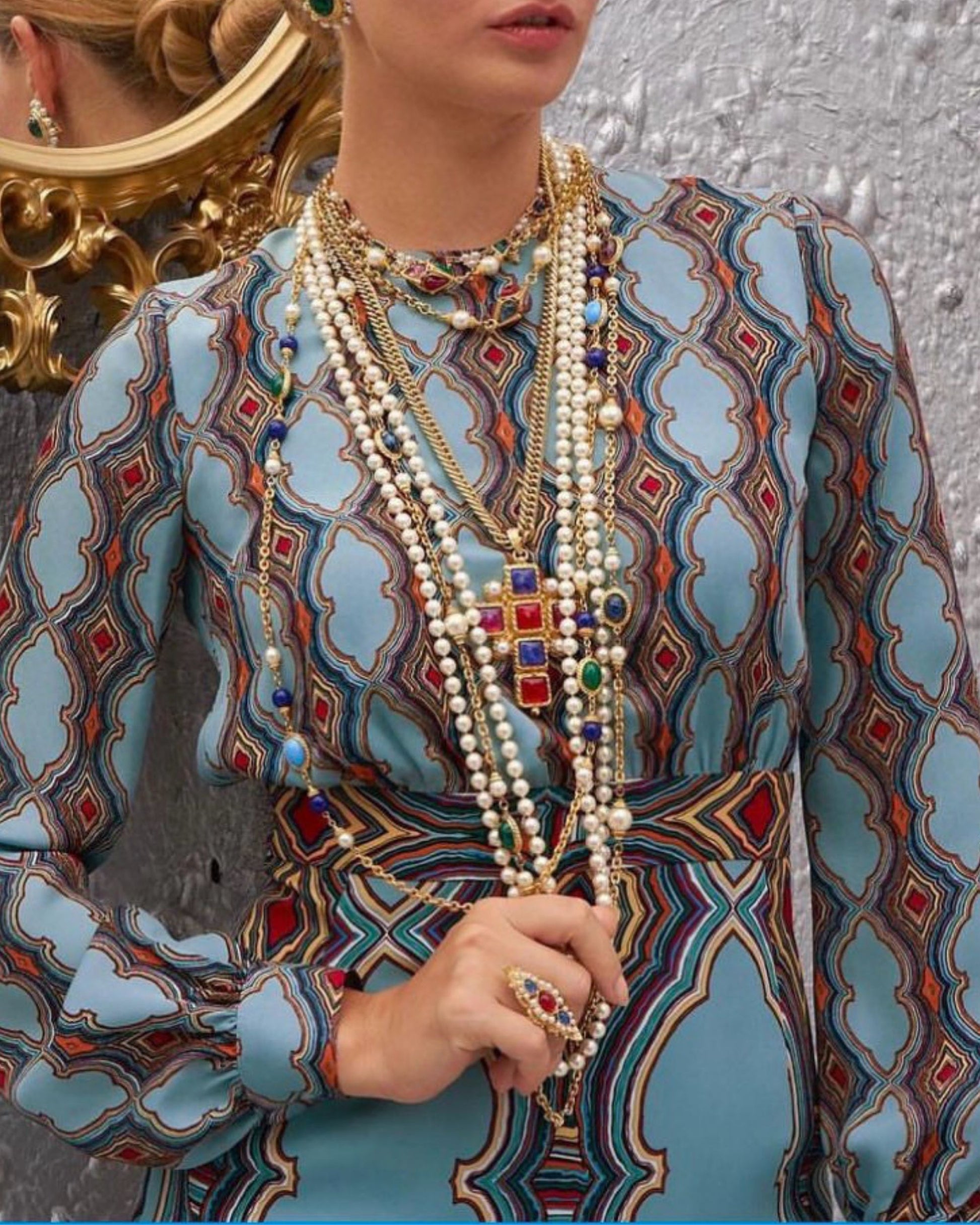 Gold_Mira_Jewel_Long_Necklace_7