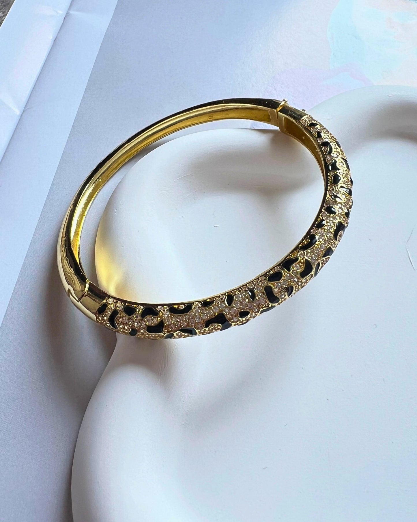 Gold_Mirage_Leopard_Wild_Bangle_3