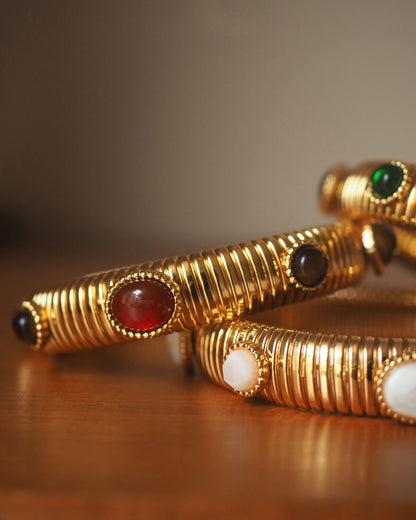 Gold_Mythic_Chain_Bangle_3